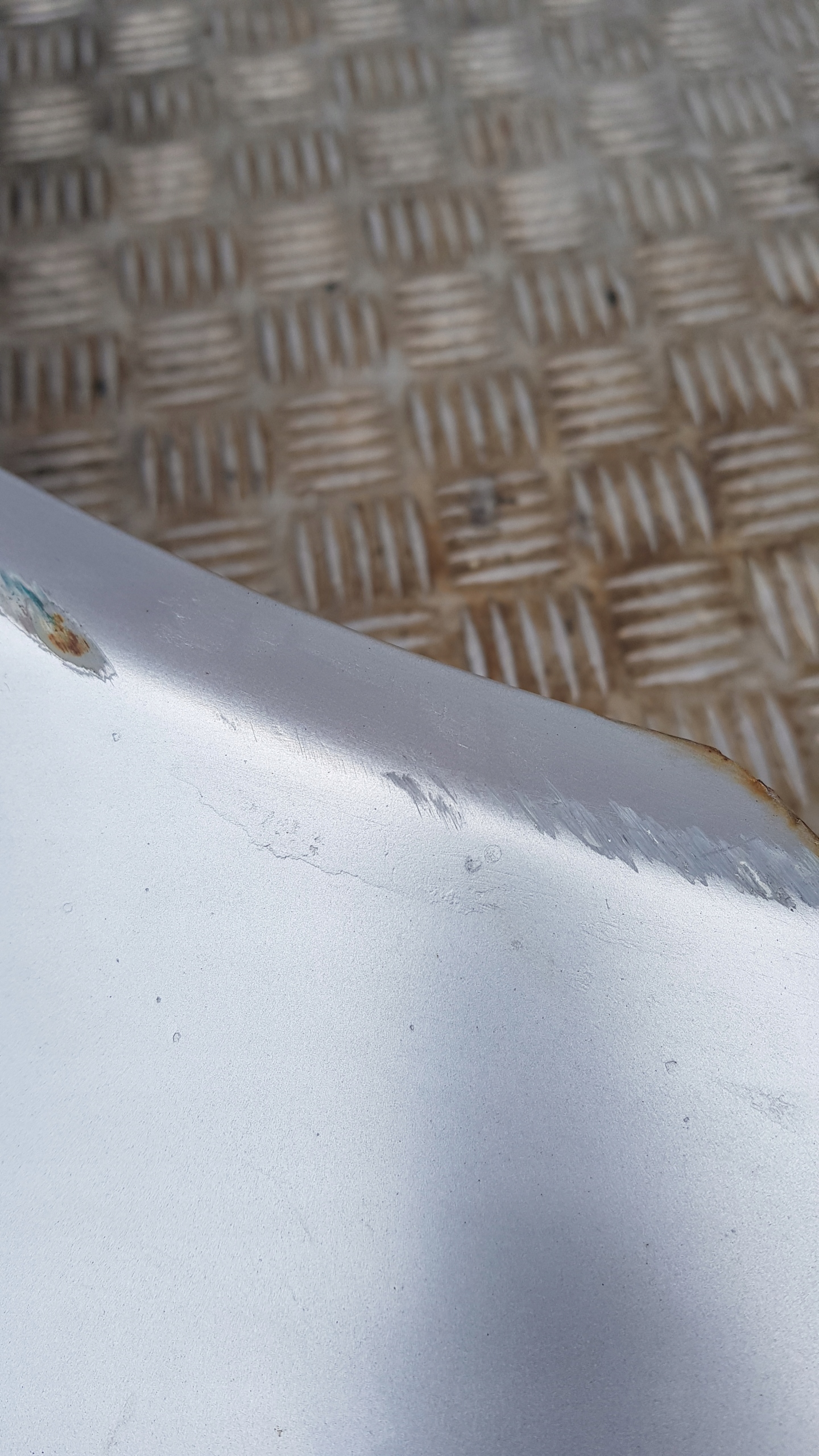 MERCEDES W203 fender left front 744