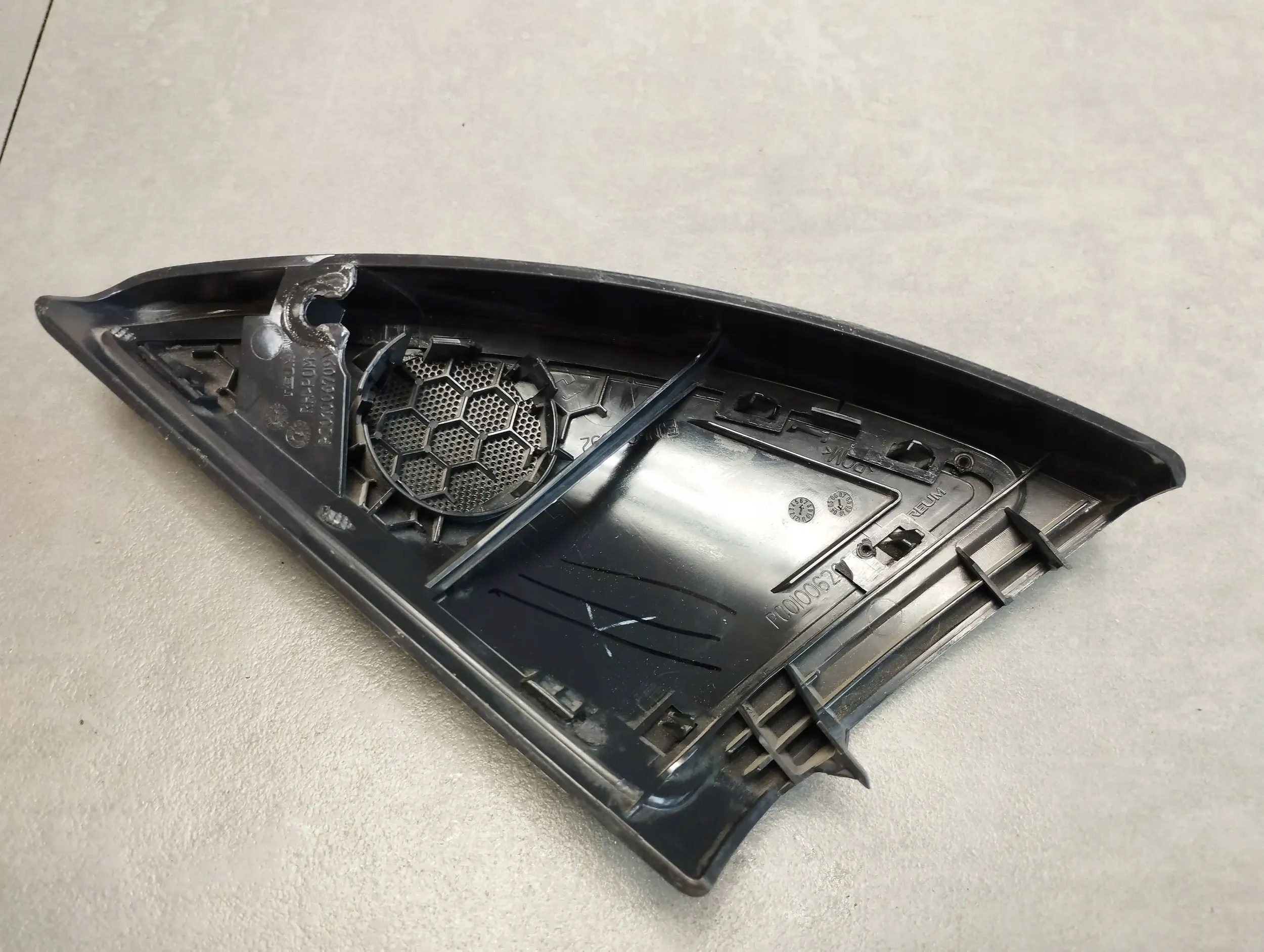 LAND ROVER Range Sport L320 защита зеркала правая PC01006709