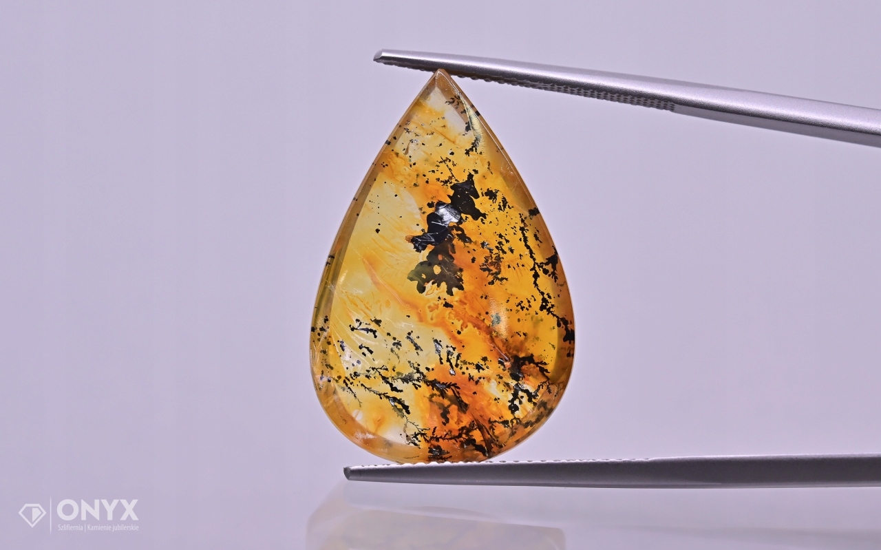 Dendritový křemen konvexní mělká slza 25,5x16,5 mm