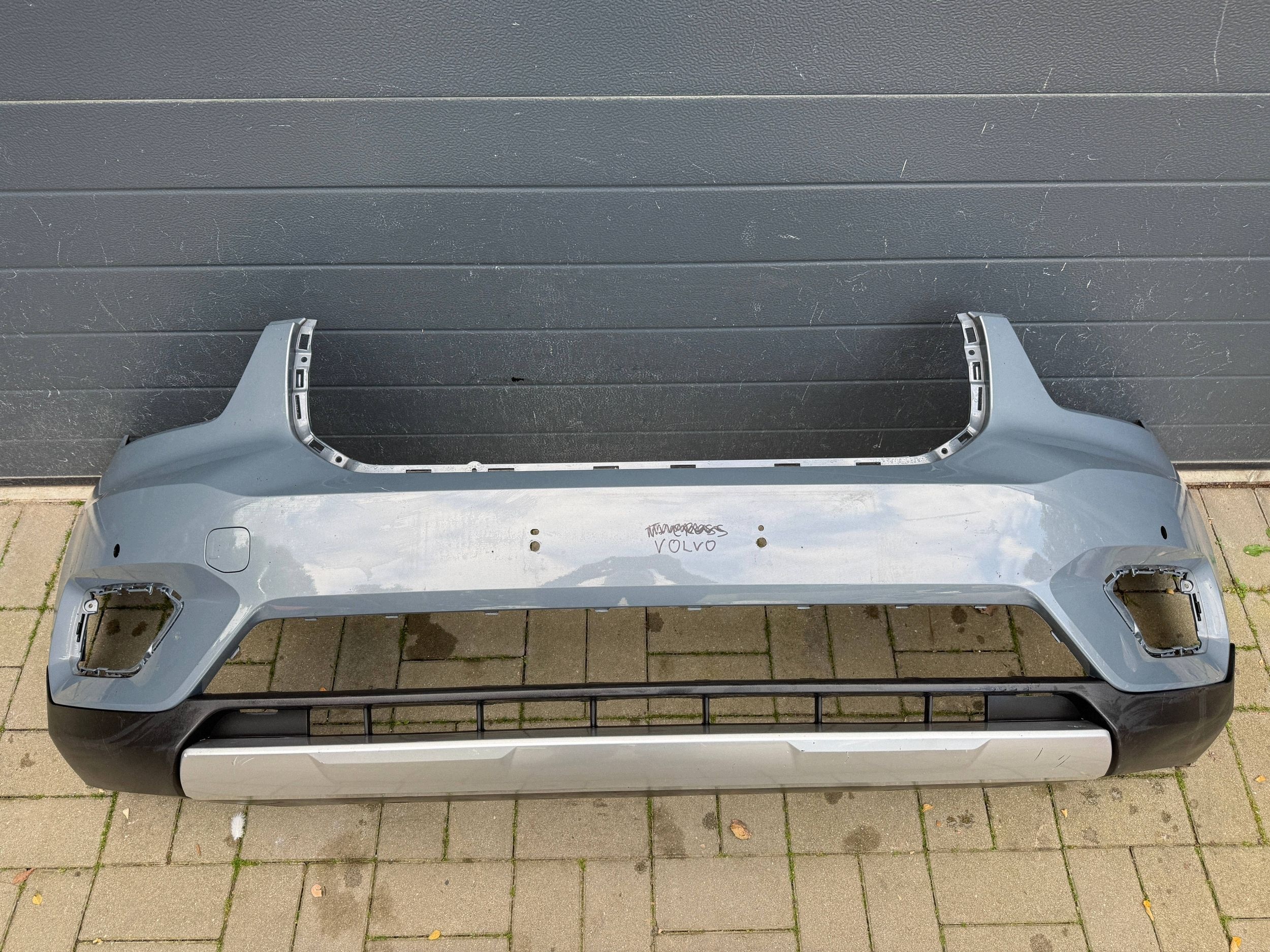 Volvo Xc40 Xc-40 18- bumper front front