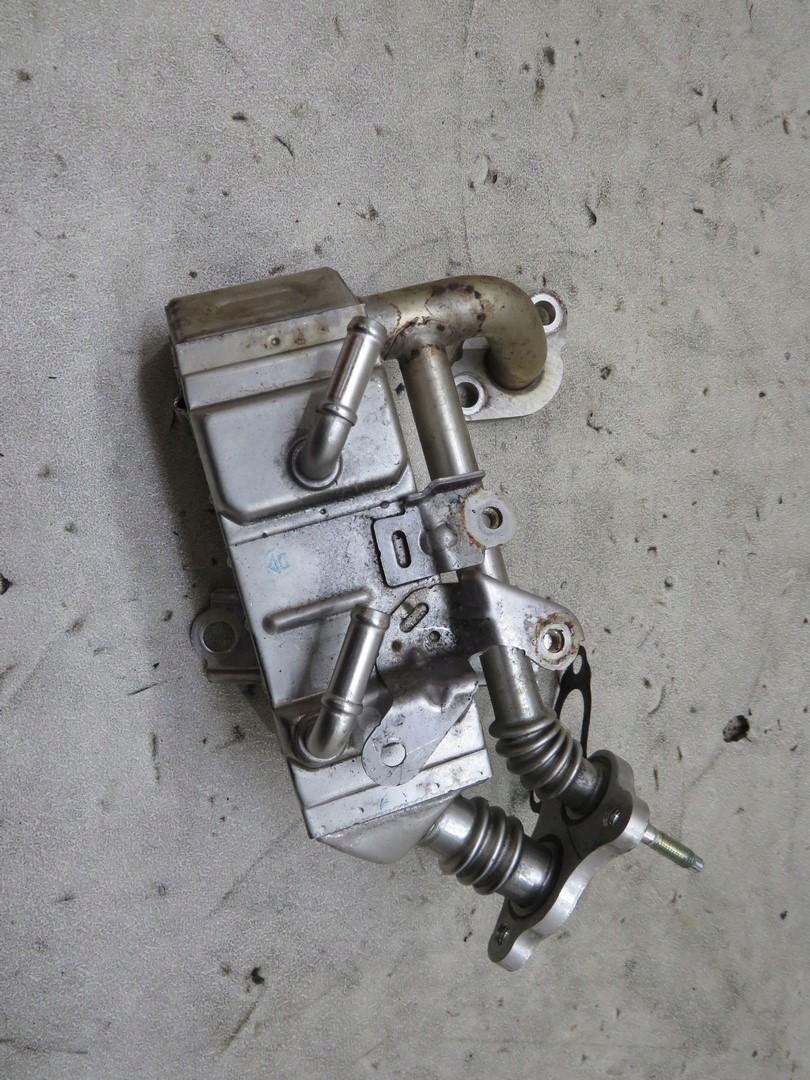 ОХОЛОДЖУЮЧА РІДИНА ВИХЛОПНИХ AURIS II 1.4 D4d 25601-33070