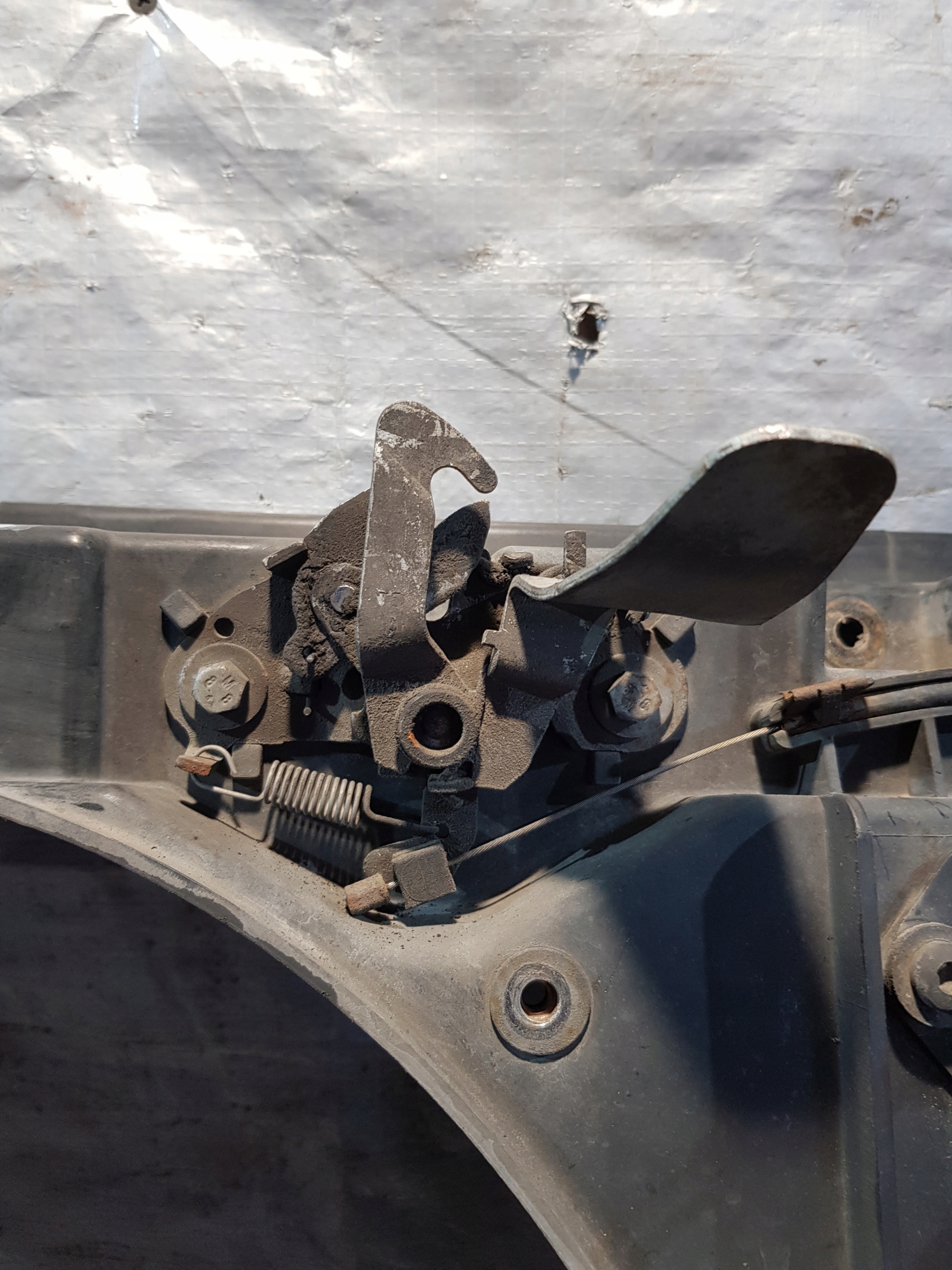 support panel for radiators PEUGEOT 307 SW + bonnet latch lock + bundle connecting spoiler of a fan