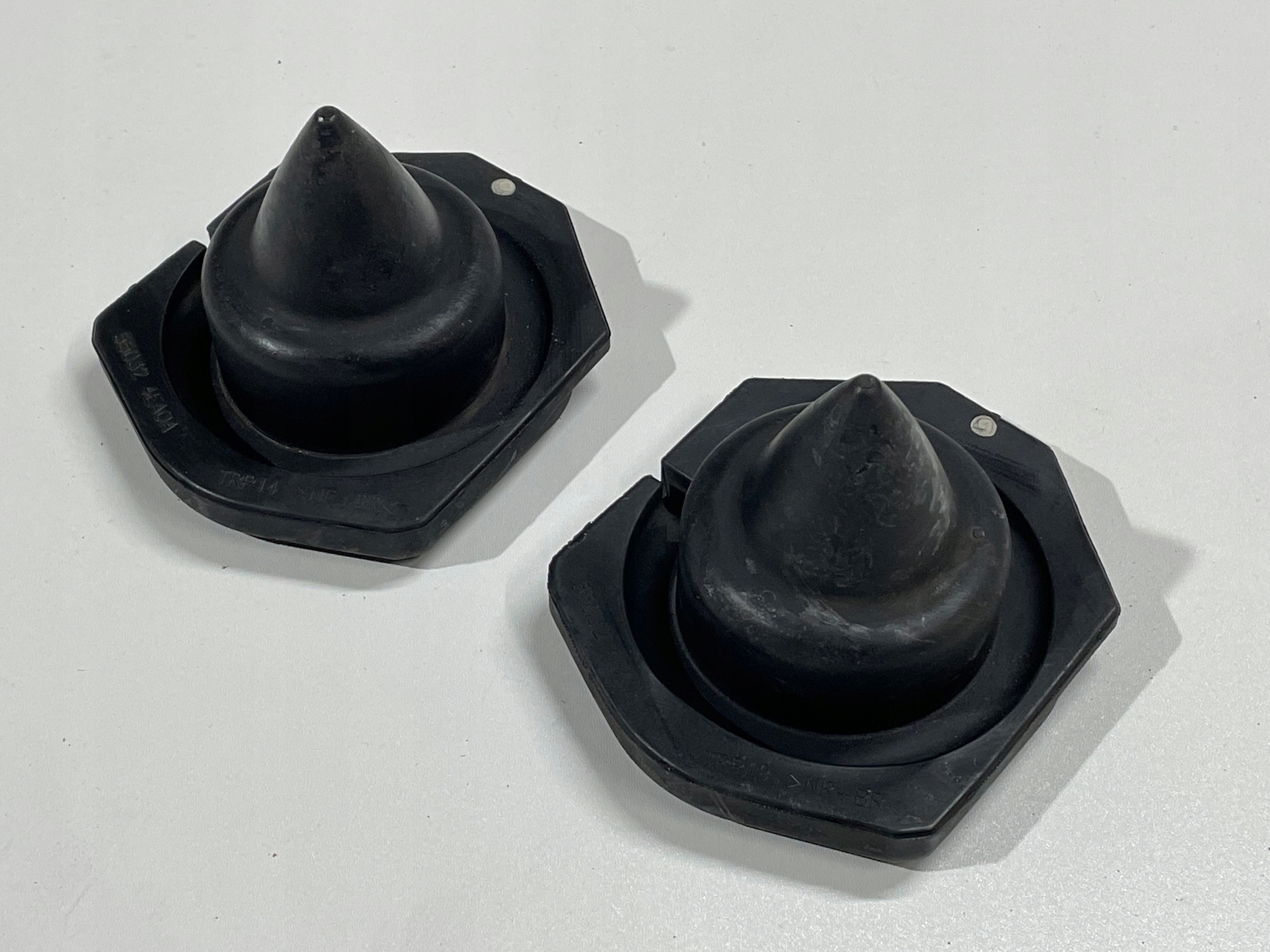 QASHQAI J11 14-20 ODBÓJ SPRĘŻYNY ZAWIESZENIA TYŁ