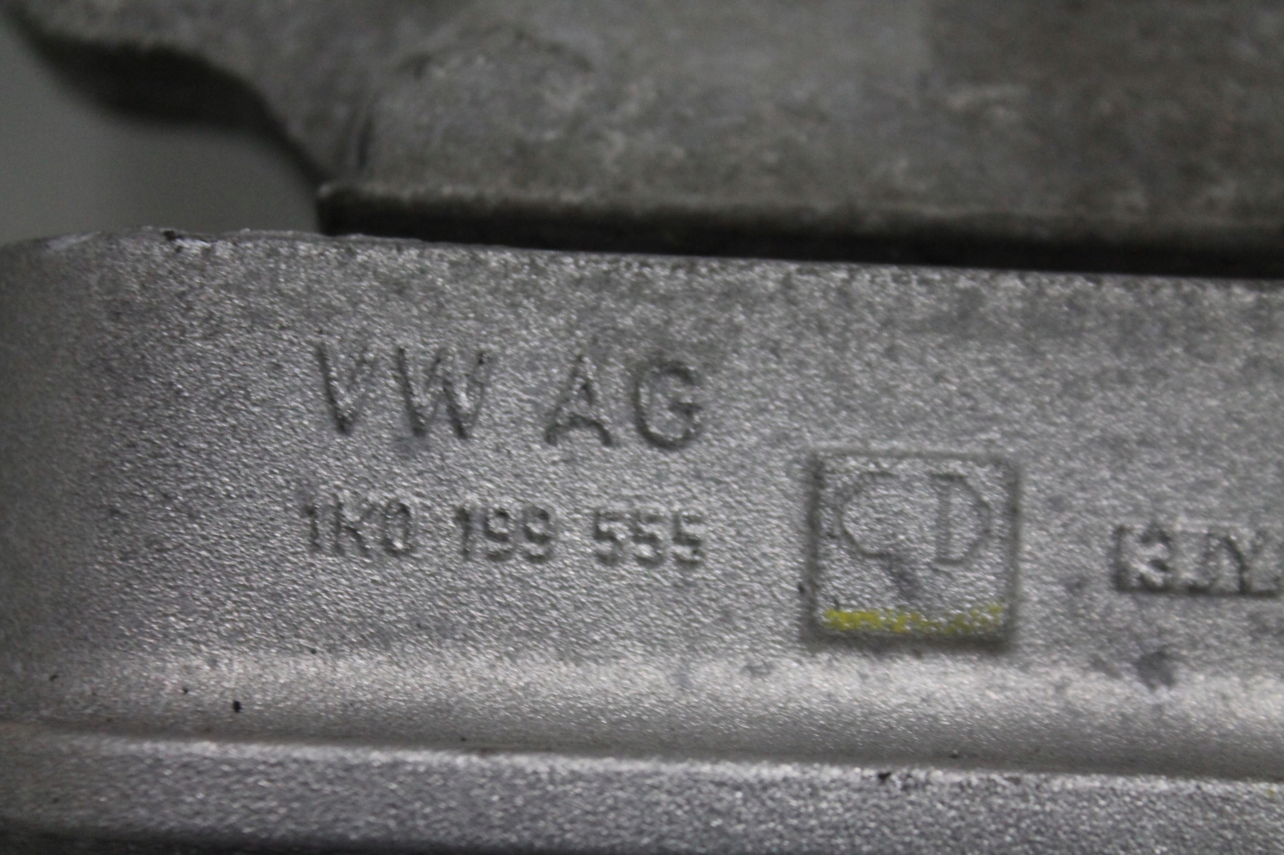 holder gearbox mount 1K0199555CD VW JETTA 5C 1.6 TDI 10-14
