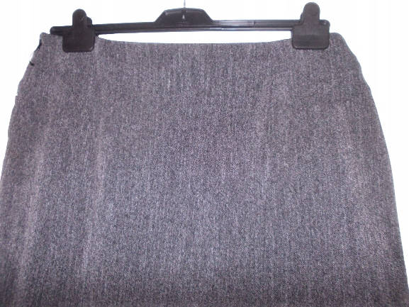 F%F CZARNO SZARA SPÓDNICA DROBNA JODEŁKA 44 46 Marka F&F