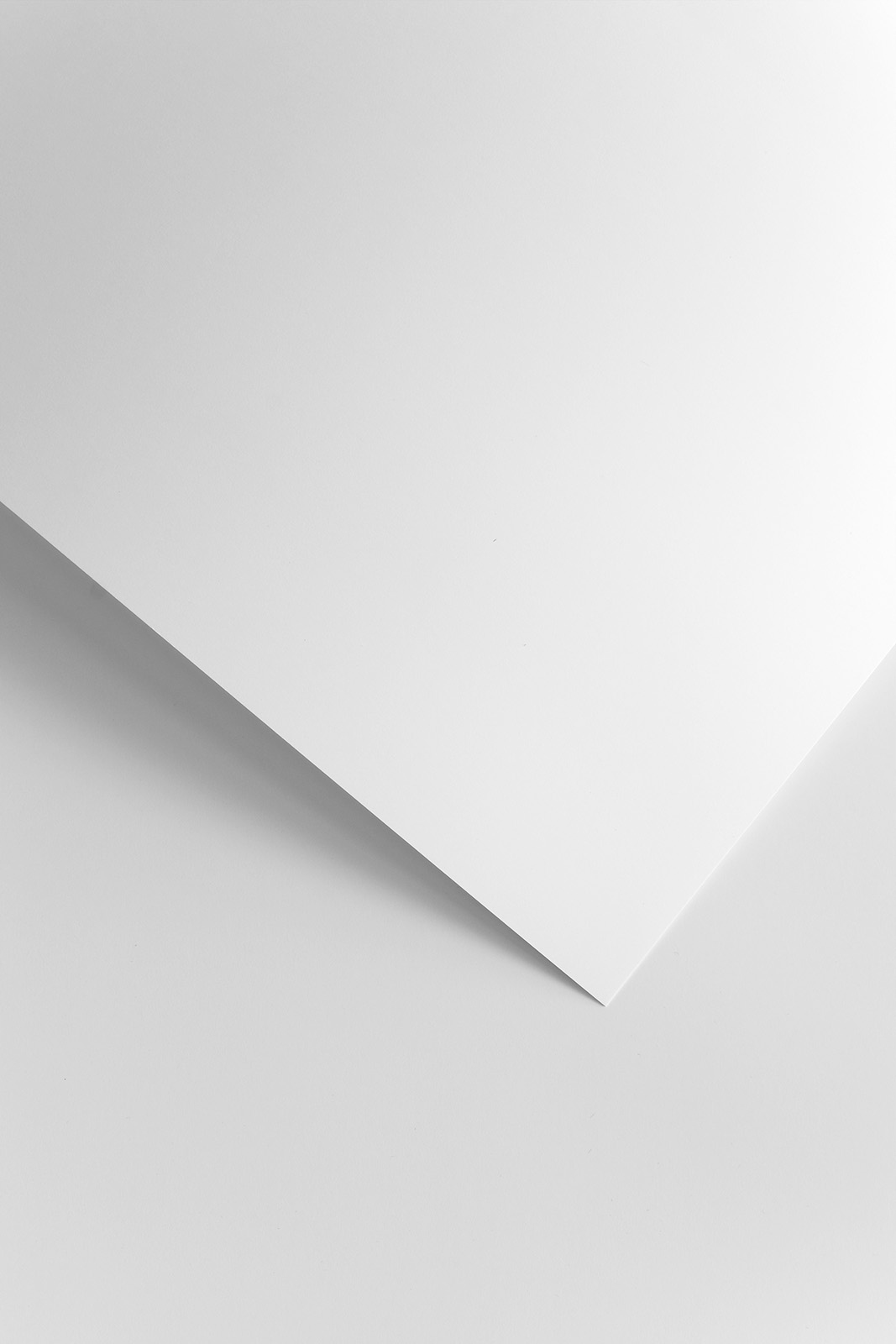 

Papier Karton ozdobny Gładki Biały A4 250g 20ark