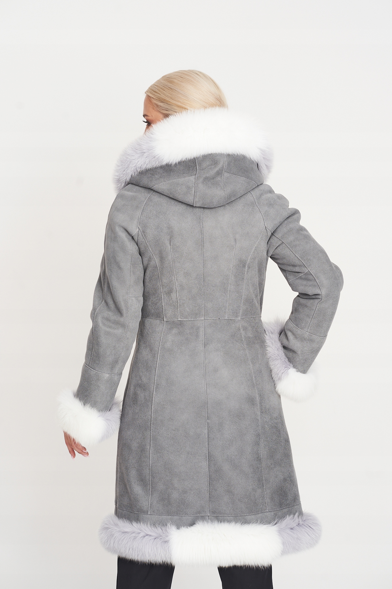 Szary KOŻUCH DAMSKI z obszyciem lisa KD-51 XXL 42 Kod producenta KD-51