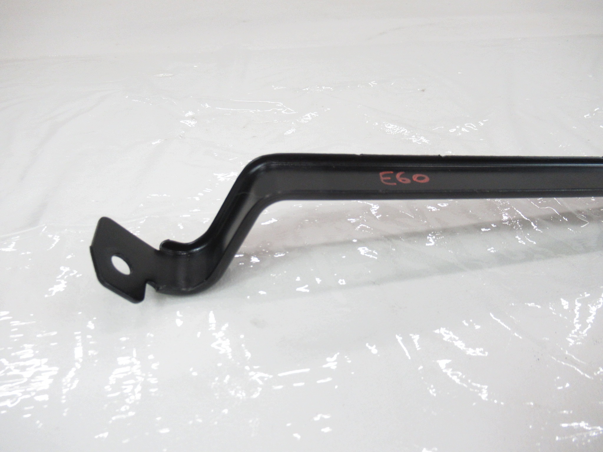 Halter Halter akumulatora BMW e60 e61 Sedan KOMBI