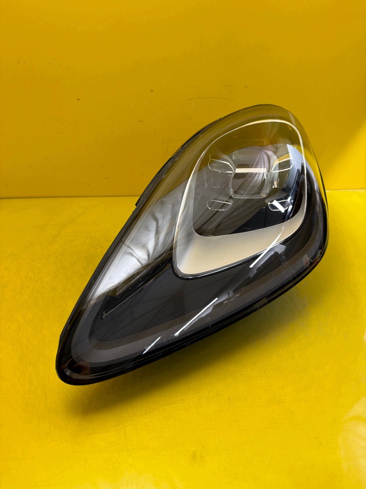 light left Porsche Cayenne III 9Y Full Led 9Y0941033AH