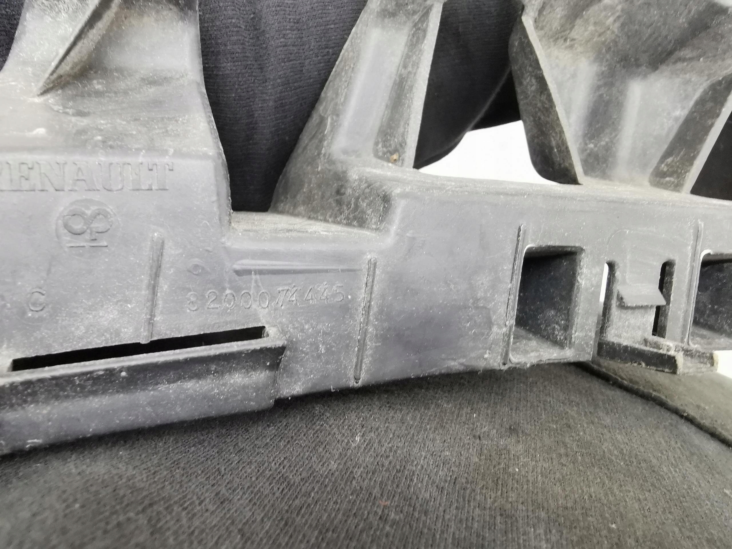 bumper bracket rear RENAULT MEGANE II 8200074445