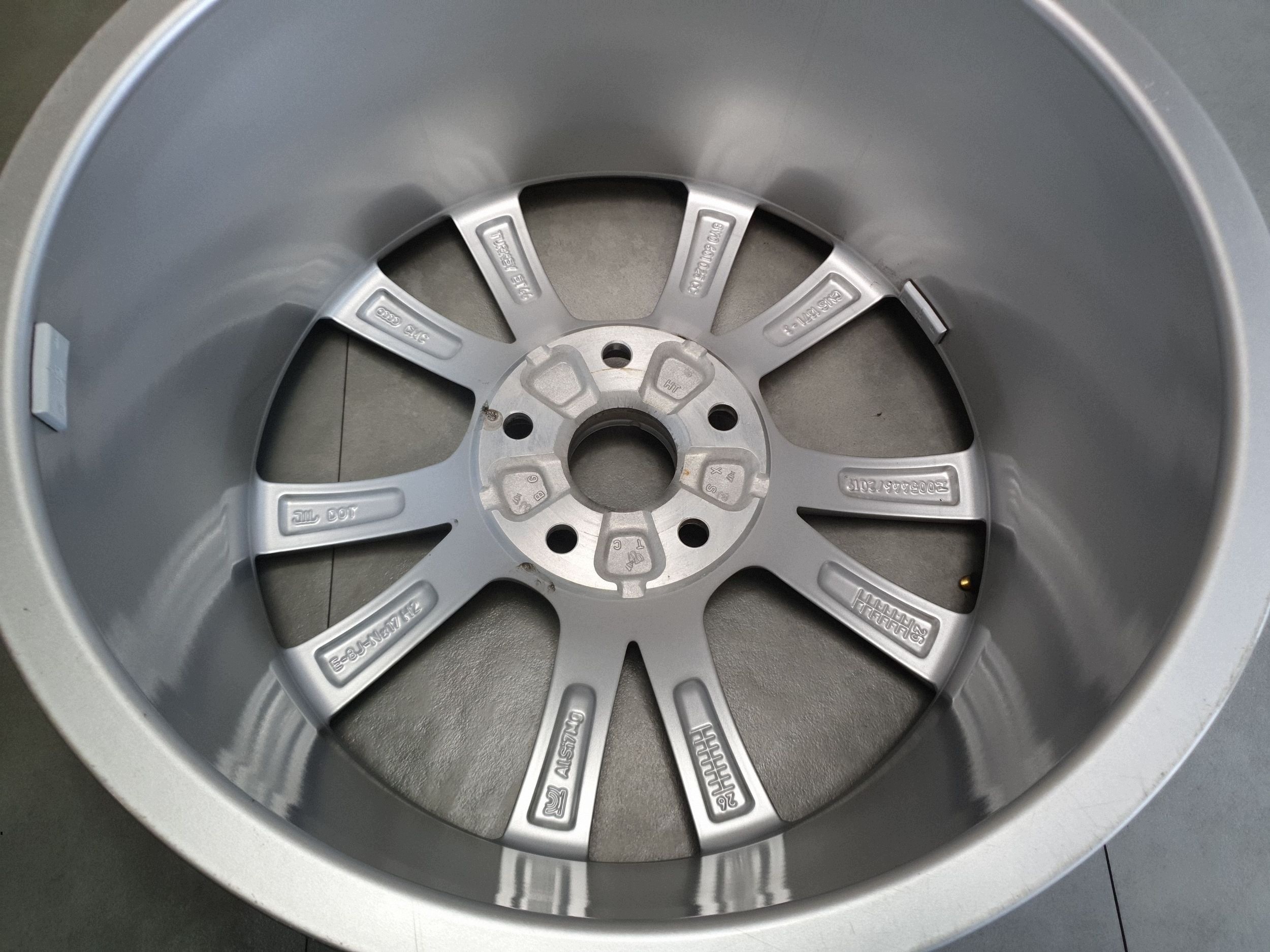 Audi A3 8Y disk 17" et46 8Y0601025CC