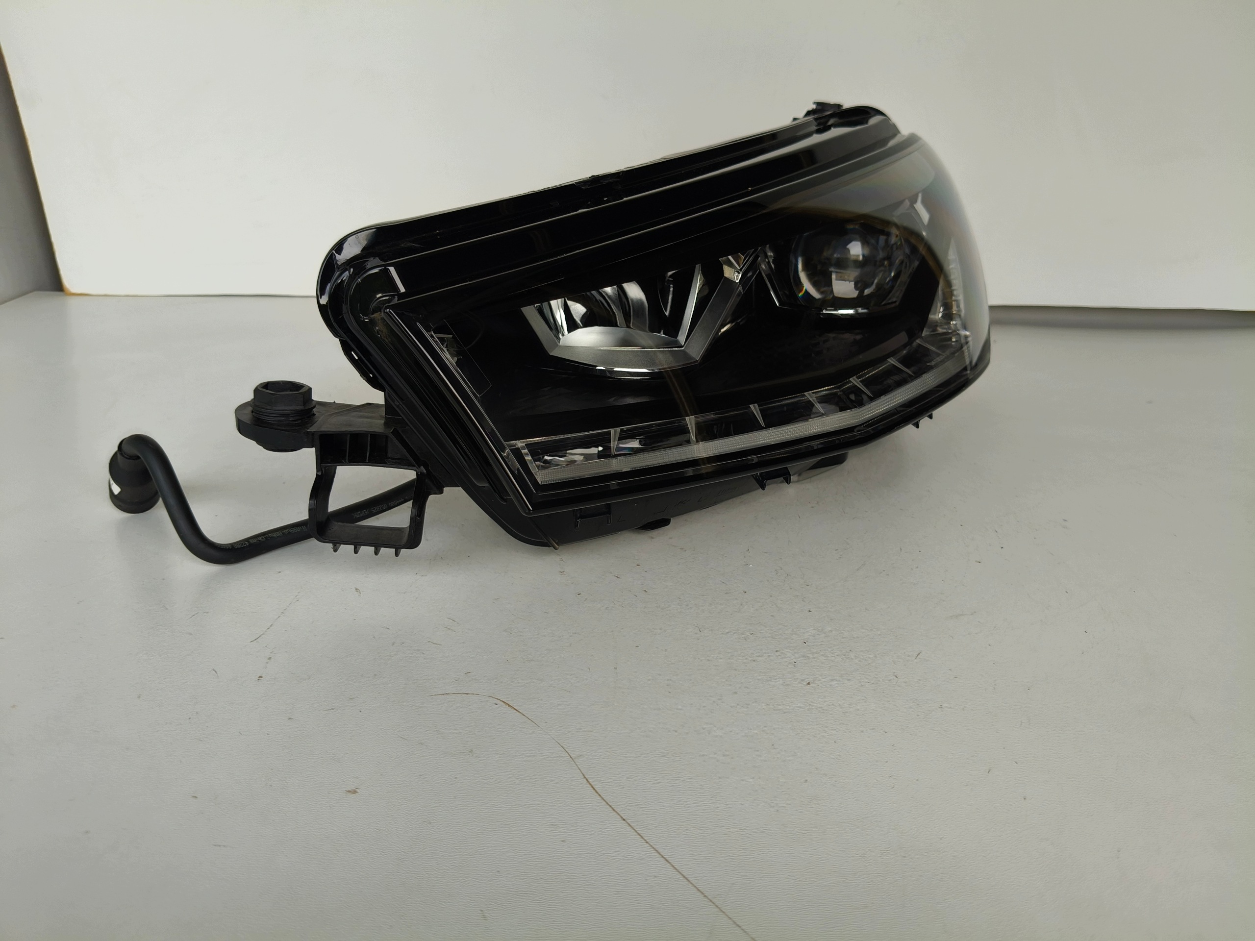 light left REFLEKTOR SKODA FABIA IV 4 6VA 20- FULL LED