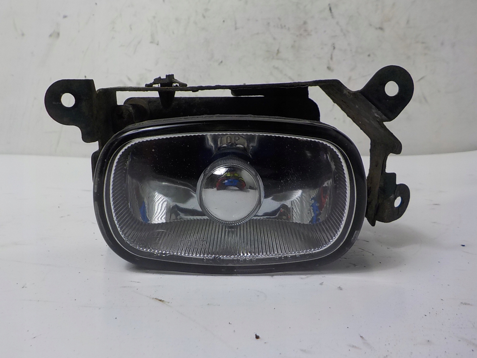 MITSUBISHI OUTLANDER and fog light left front front
