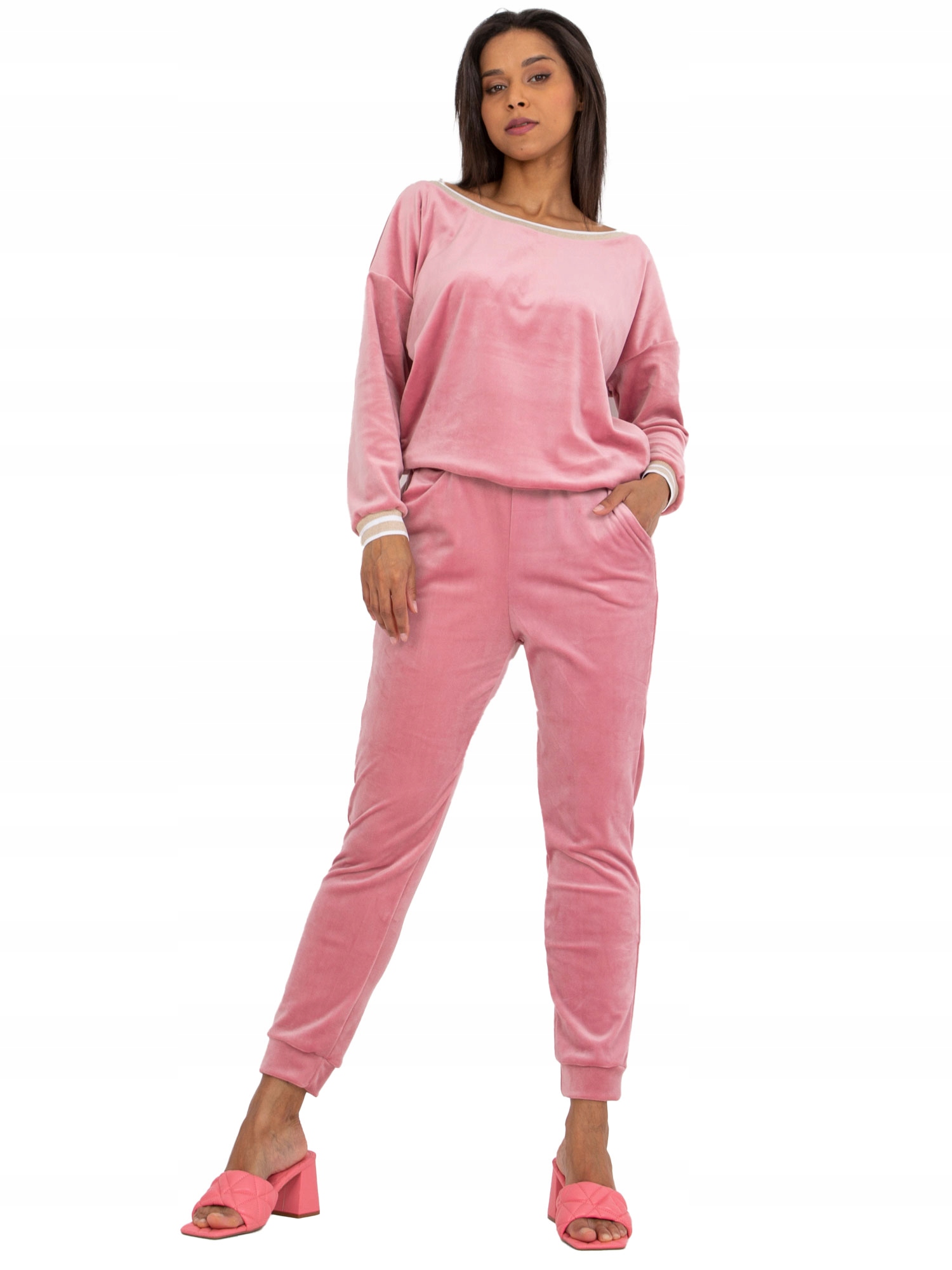 

Komplet damski welurowy Bluza Spodnie L