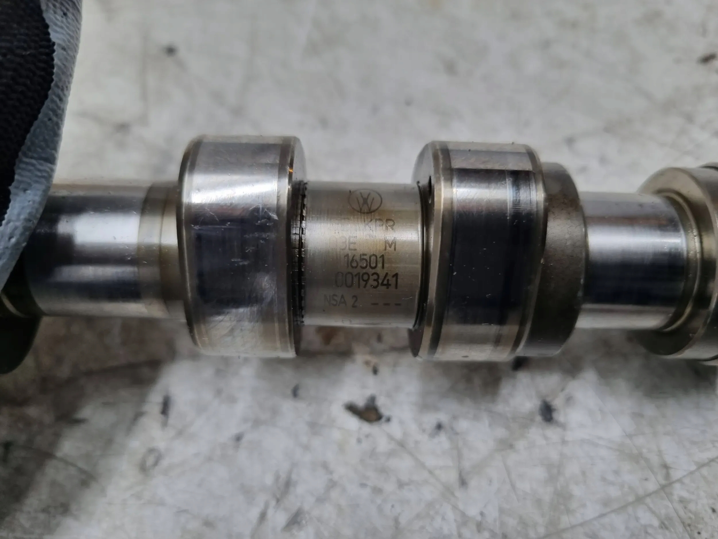 ALBERO A CAMME 03E109571 VW POLO IV FABIA E 1.2 12V AZQ BME