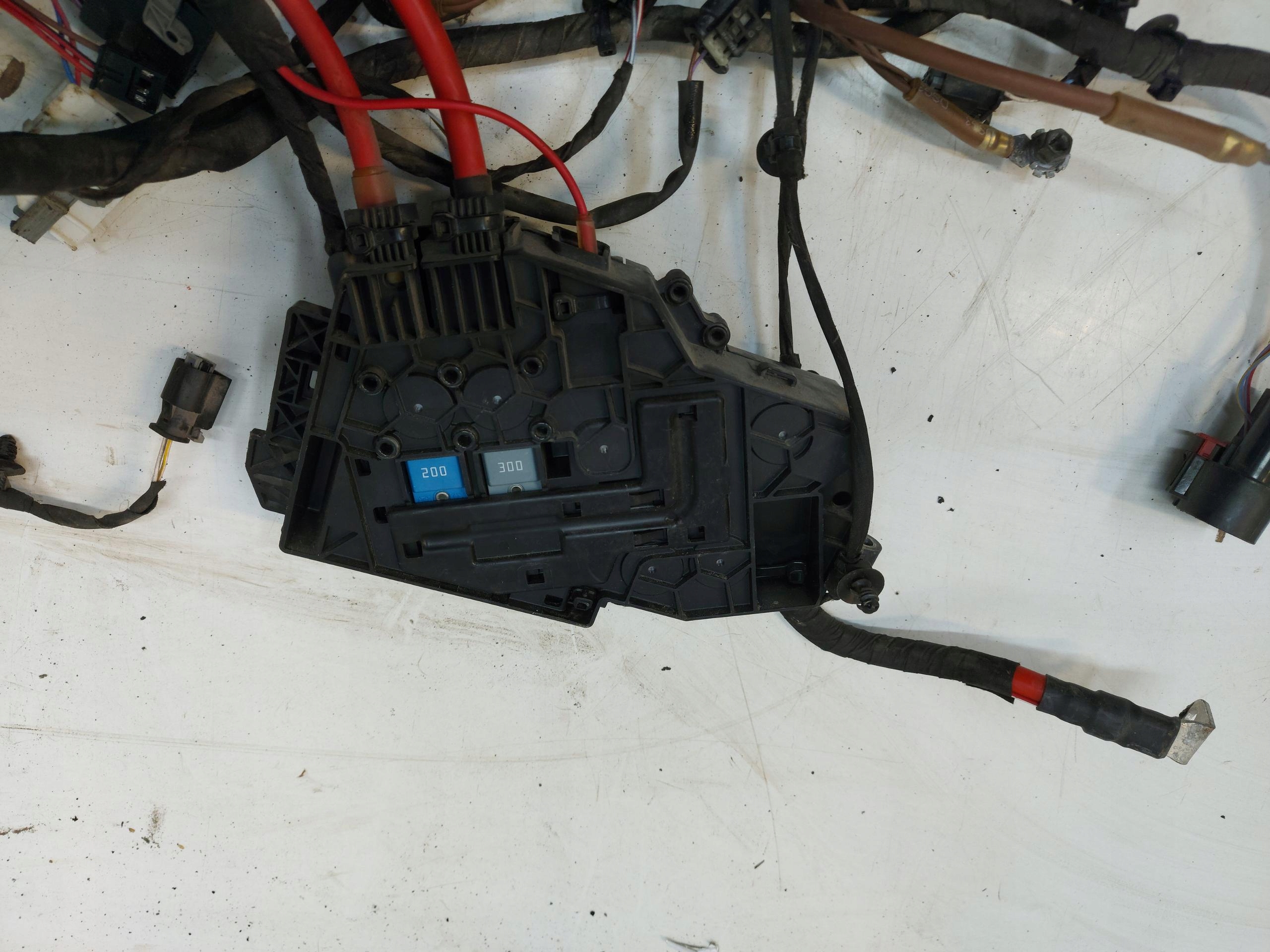 Mercedes GLA II H247 bundle wiring komory 1.3H