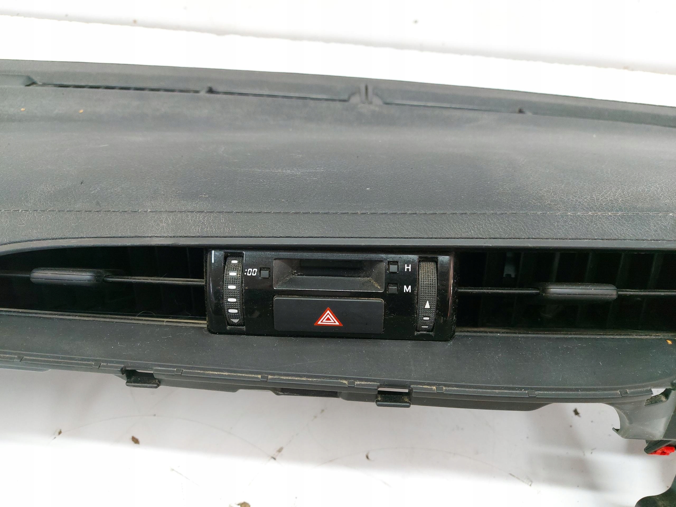 Toyota Hilux VIII 8 cockpit dashboard instrument panel UK