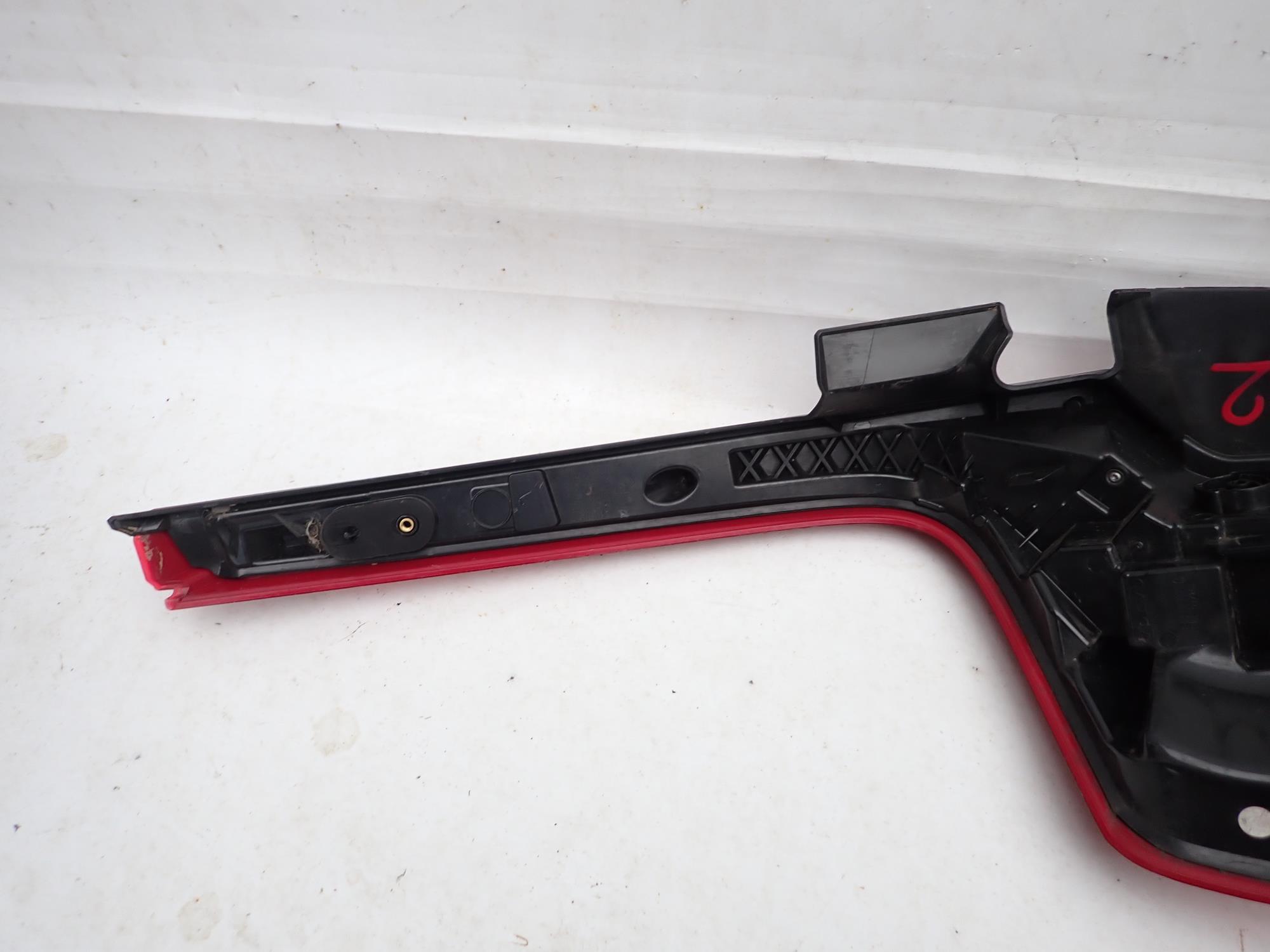 VOLVO XC90 II 2 14-> light rear part rear right