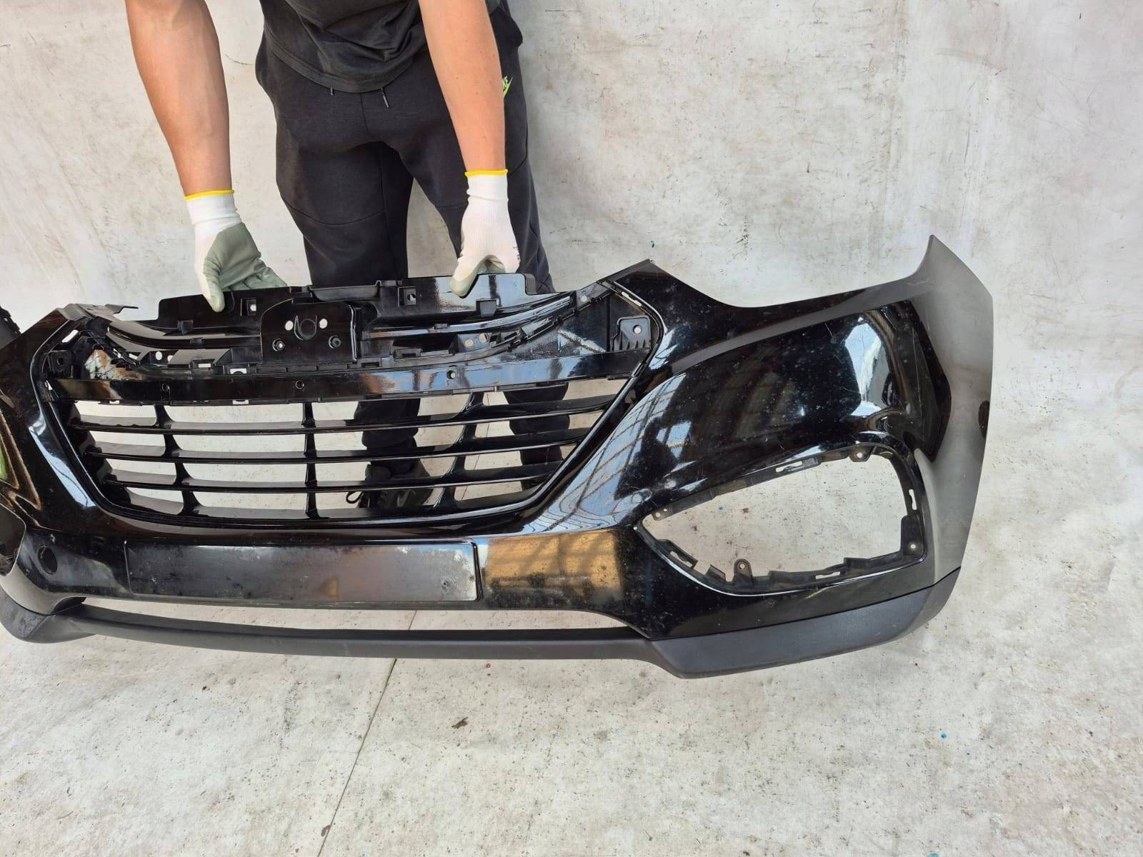 HYUNDAI IX35 09-15 bumper front front without DZIUR 86511-2Y000