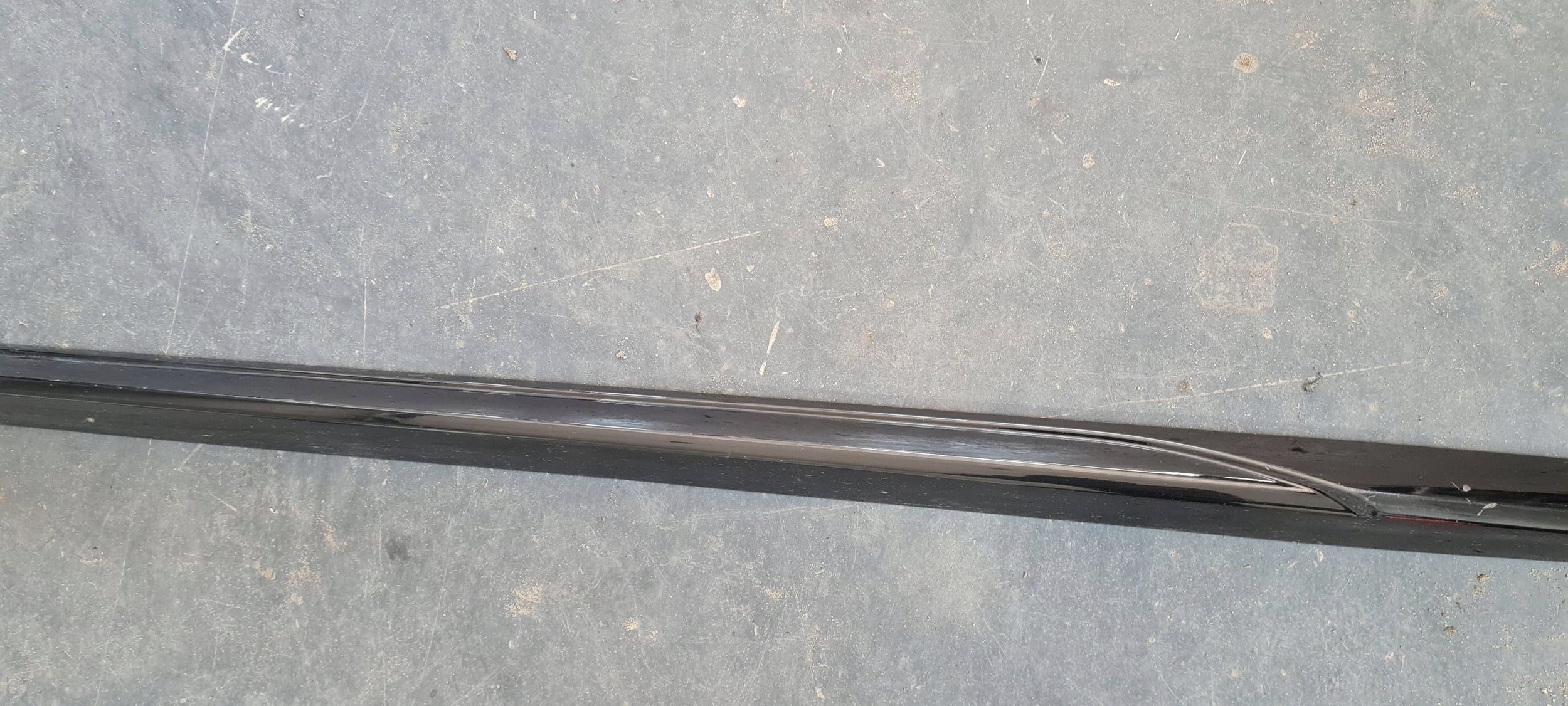A4 B9 8W LIFT S4 moulding threshold cap left 8W0853931A SLINE