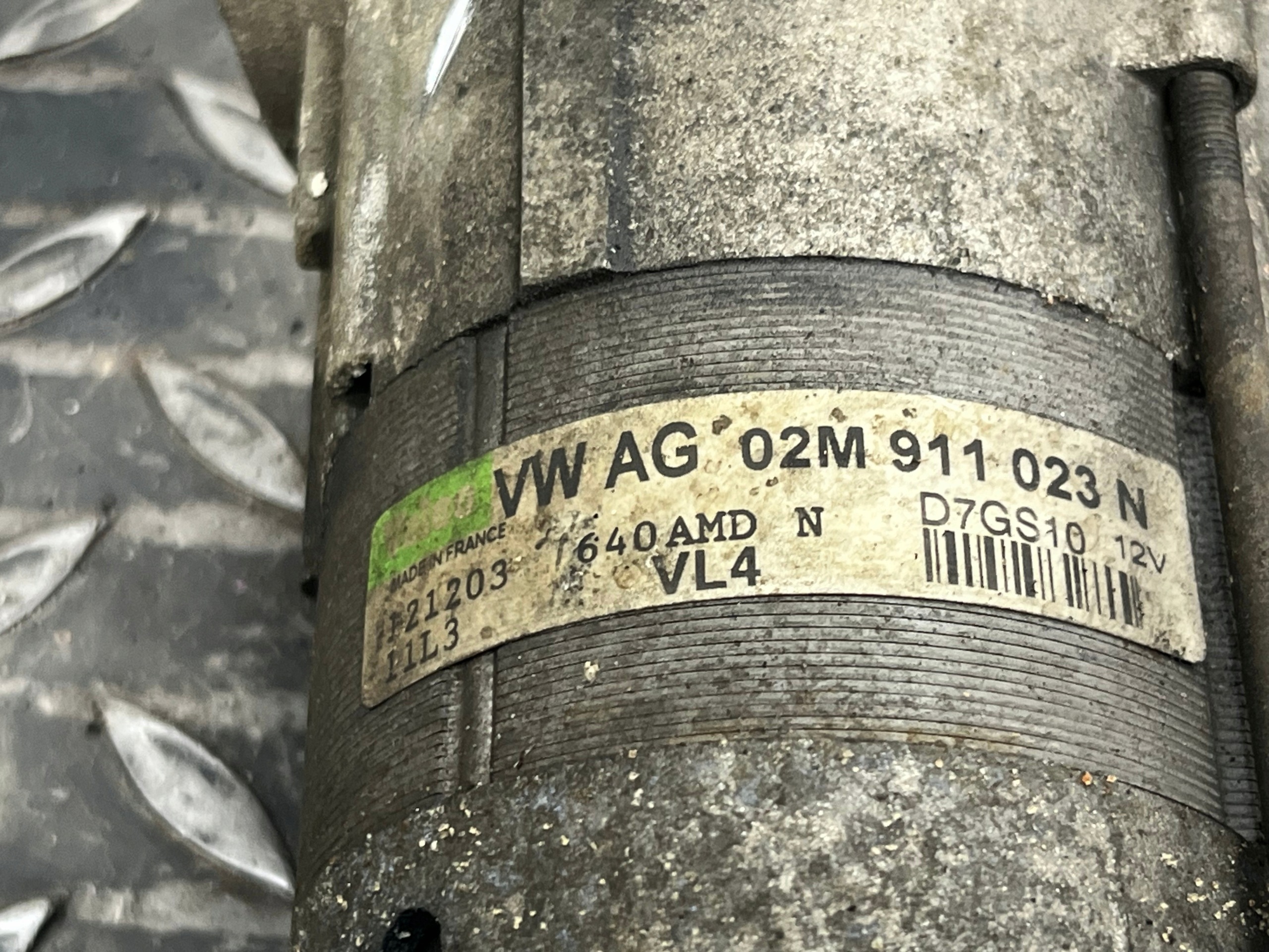 starter VOLKSWAGEN PASSAT B6 02M911023N