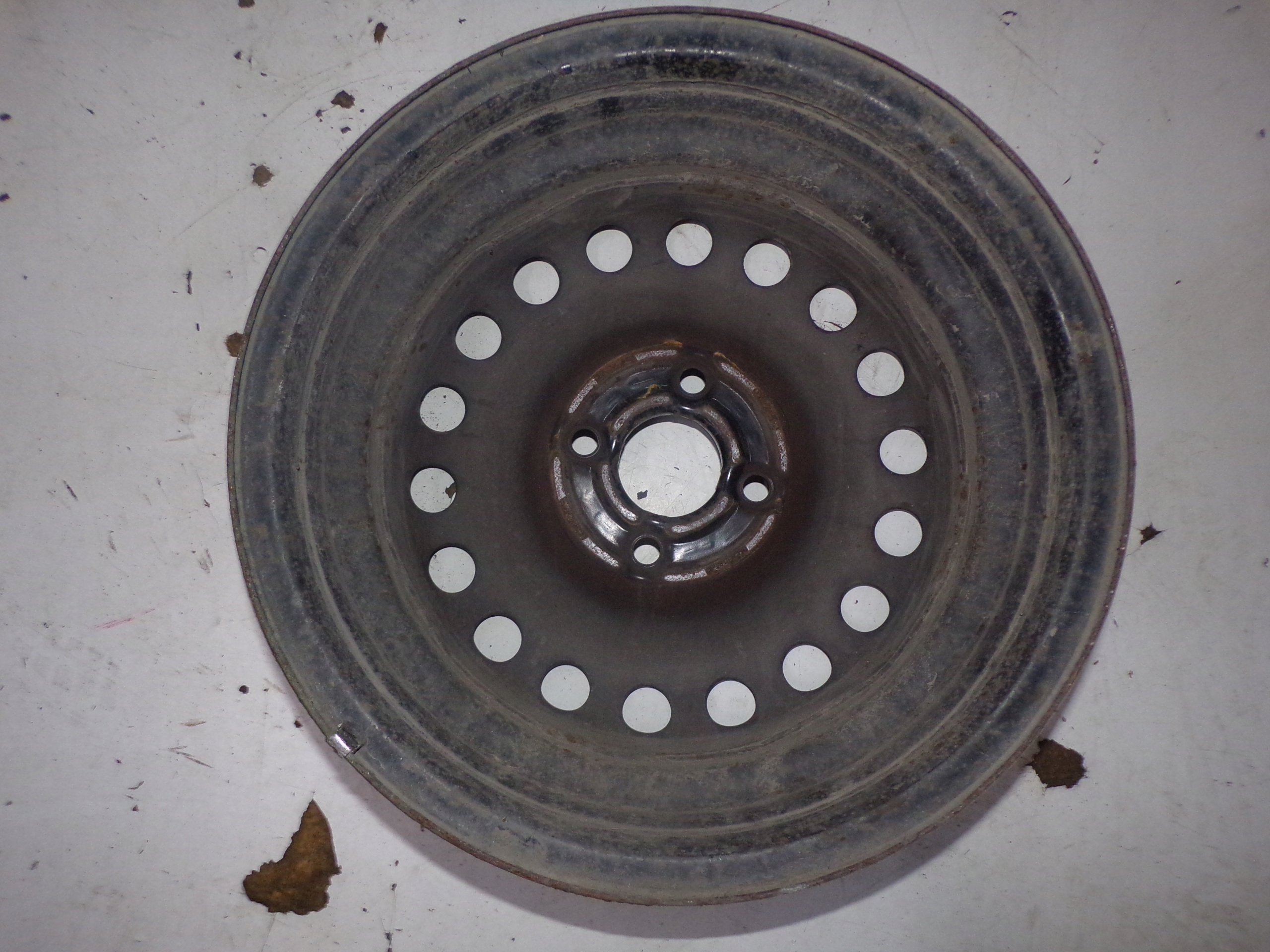 FELGA STALOWA 5jx14 et35 4x100 Rozstaw śrub 4x100