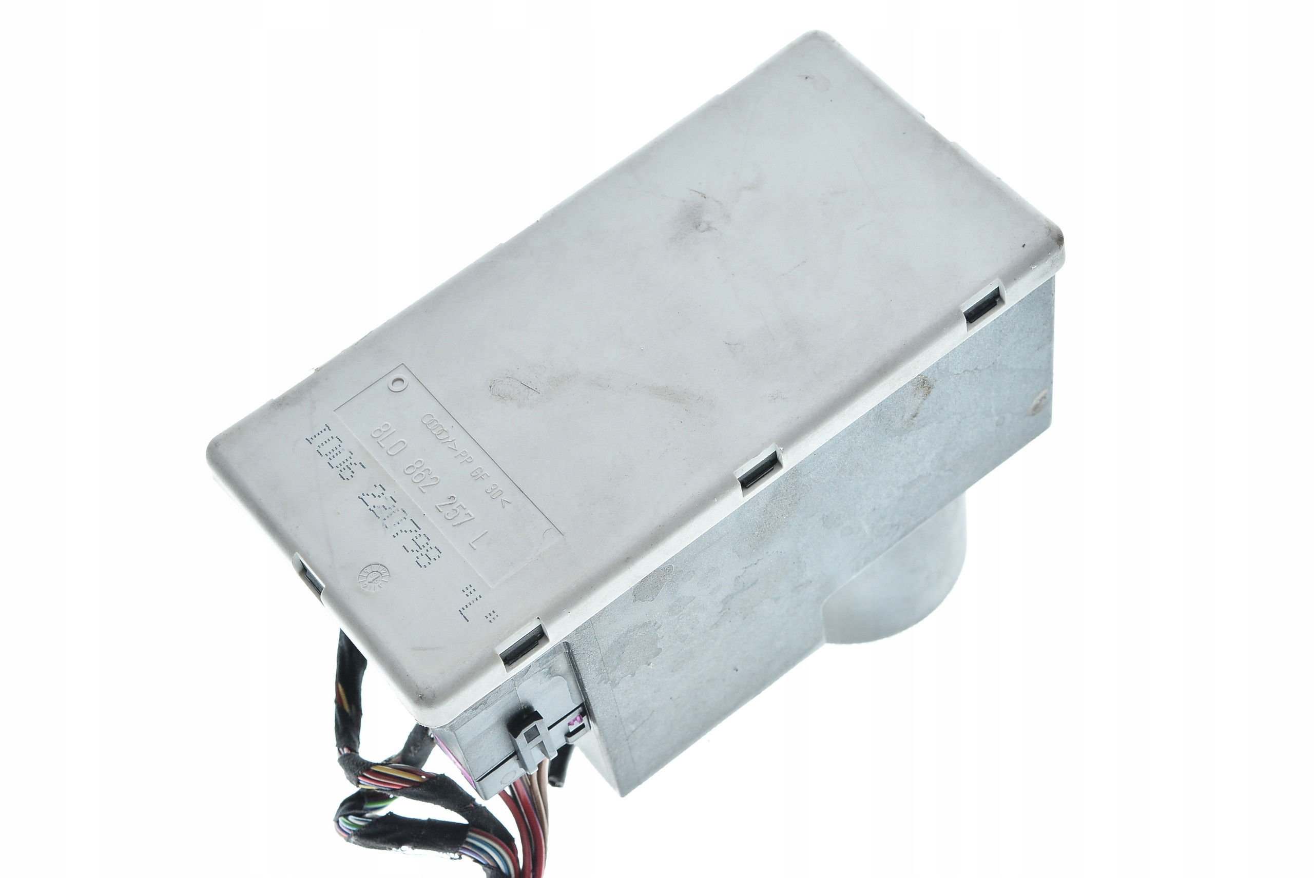 POMPKA ZAMKA CENTRALNEGO AUDI A3 8L 8L0862257L