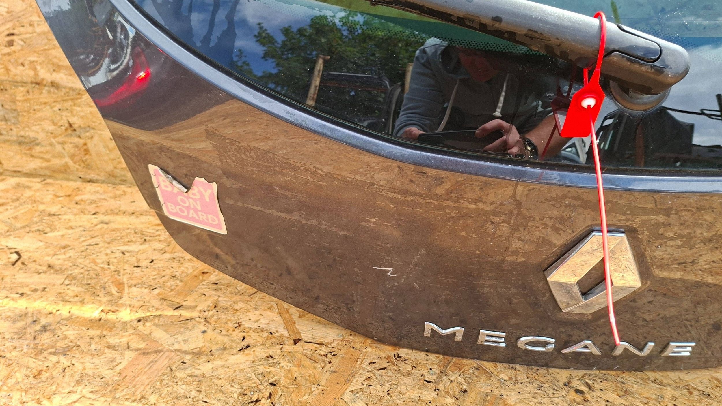 trunk door boot RENAULT MEGANE III COUPE 2009