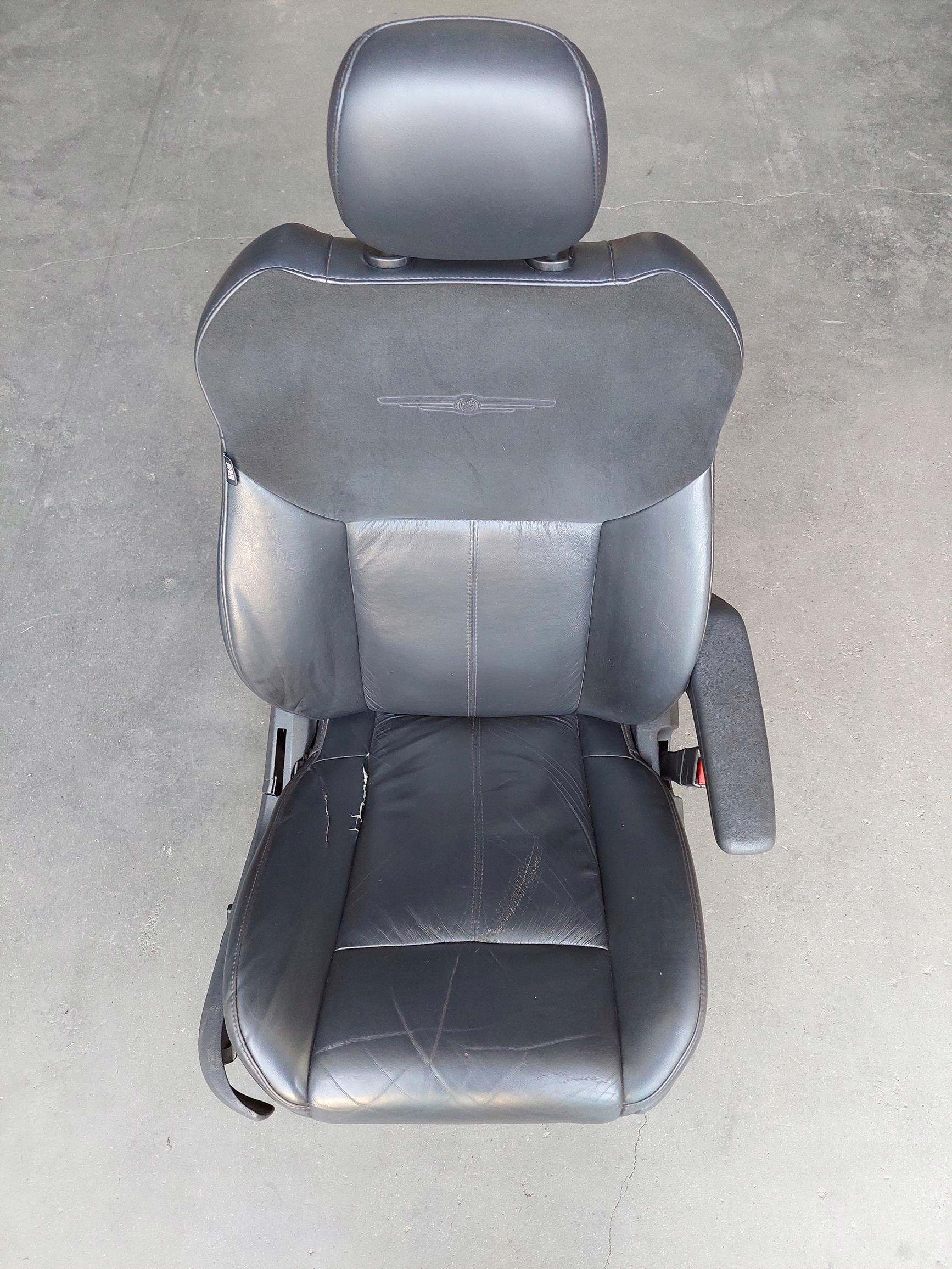 seat front right CHRYSLER GRAND VOYAGER V 08