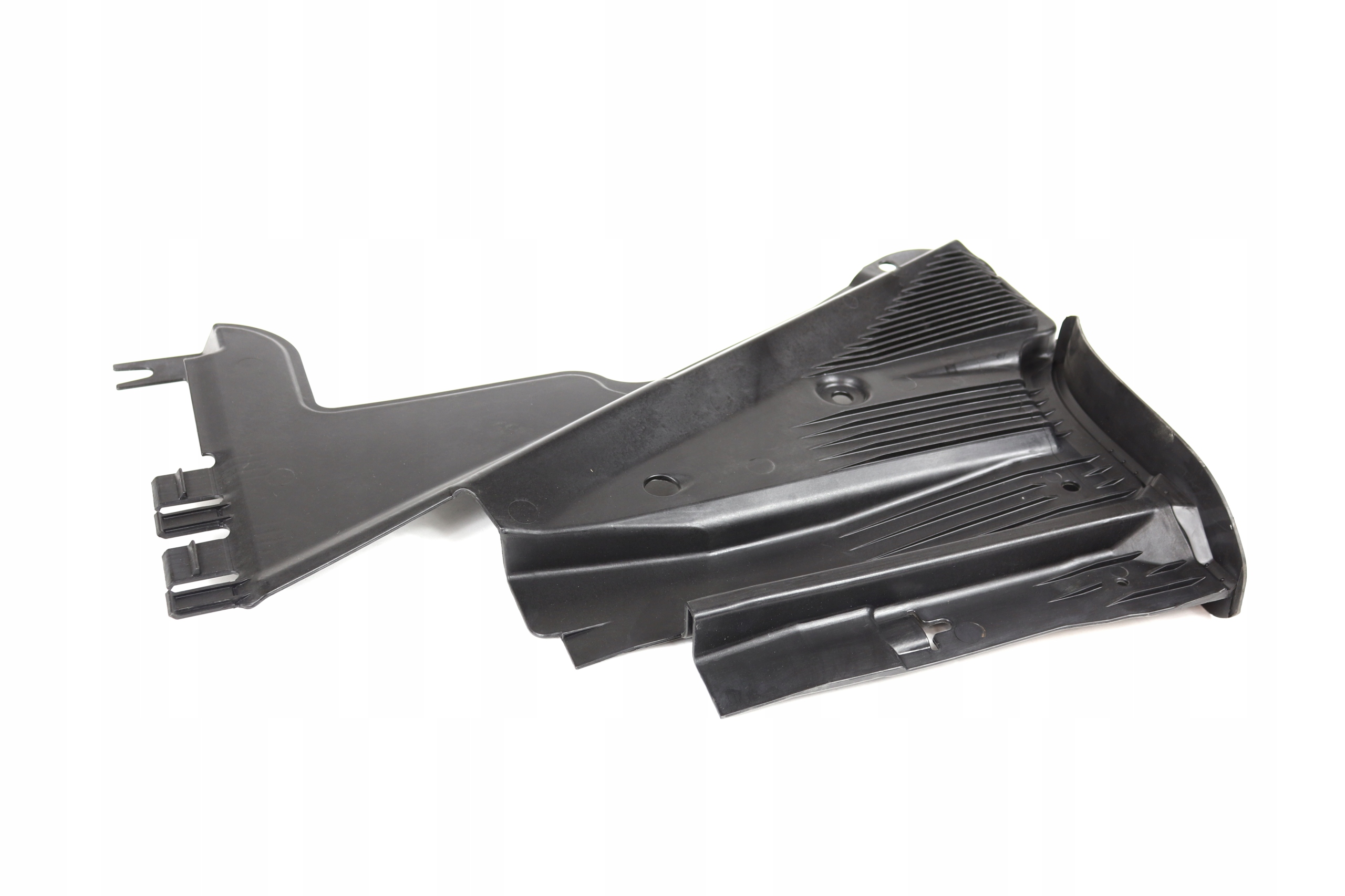 8F0825216E - * Крышка пола задняя правая AUDI A5 B8 CABRIO ASO