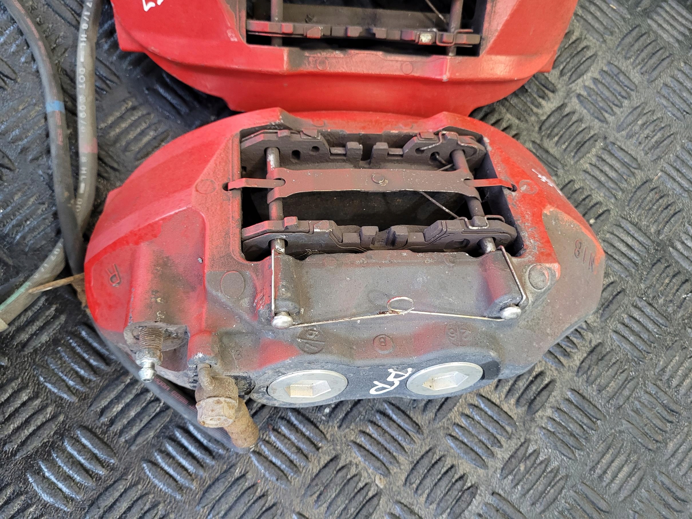 caliper front front left right 357MM LEXUS LS 460 600 LS460 LS600 IV