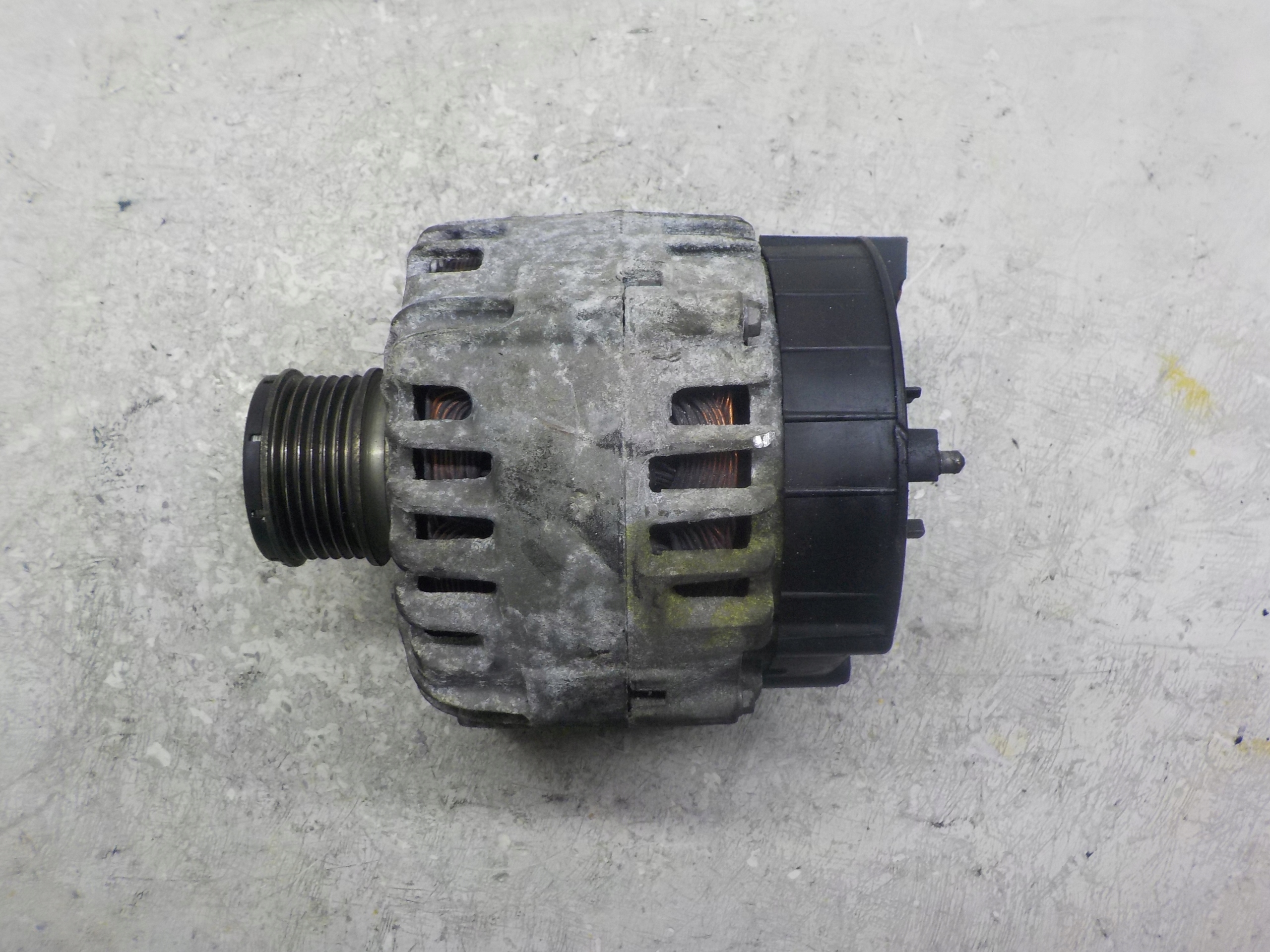 RENAULT SCENIC III 1.5 DCI ORG ALTERNATOR 231000026R-A