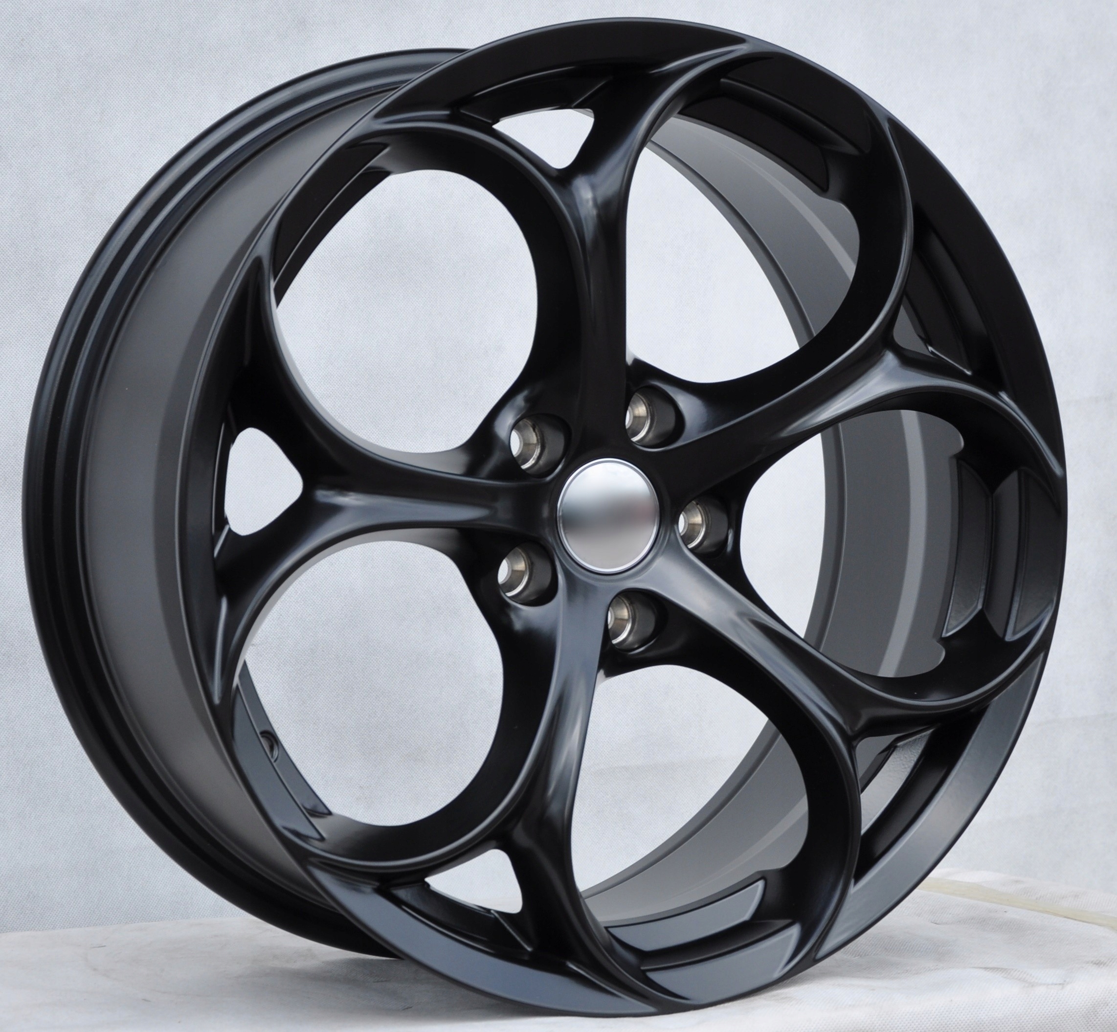 FELGI 17'' ALFA ROMEO Spider 159 Brera Giulietta Giulia Stelvio Rozstaw śrub 5x110