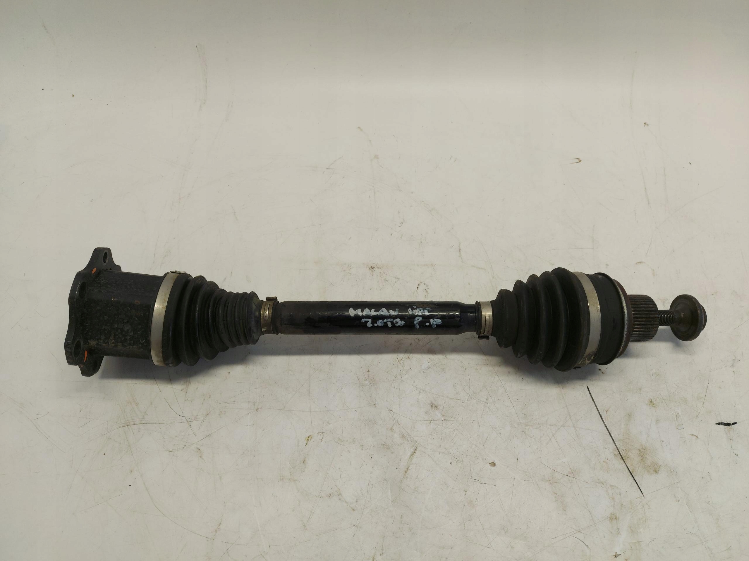 Porsche Macan II LIFT semi-axis right front 95B407271K