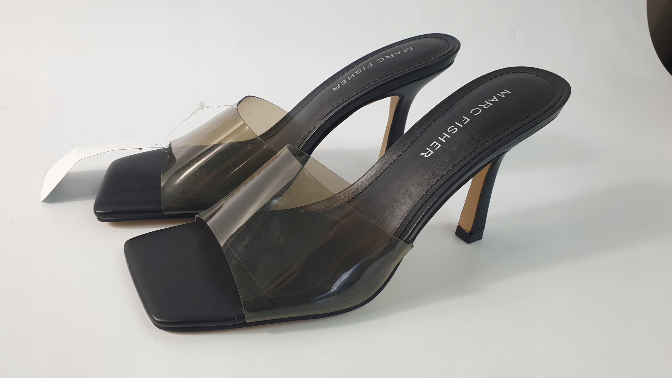 Marc Fisher Nazouváky F-DUSK2 BLK01 Černá různorodost 37