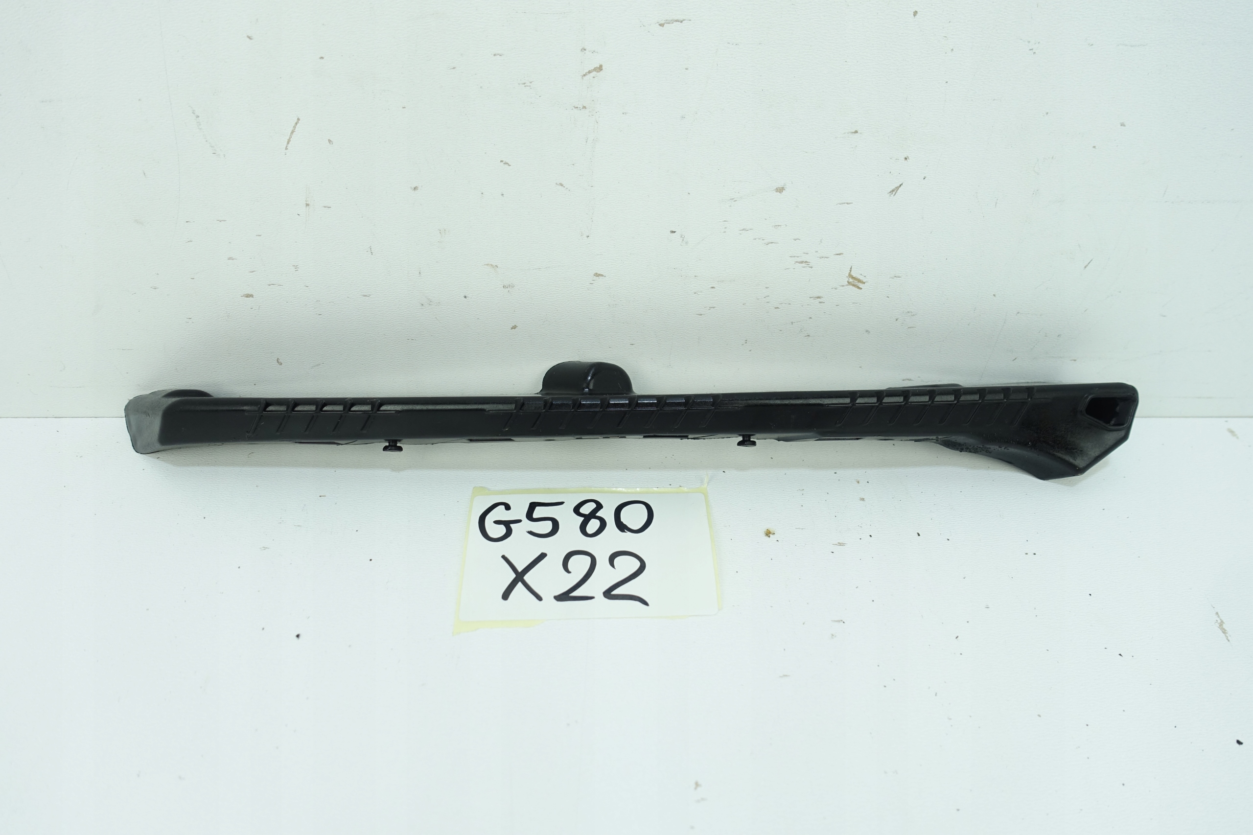 HYUNDAI I30 III 2017- support holder lights left front 86553-G4000