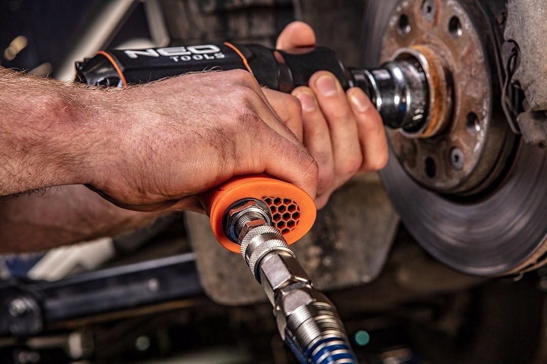 KLUCZ UDAROWY PNEUMATYCZNY 3/4 2000NM Marka Neo Tools