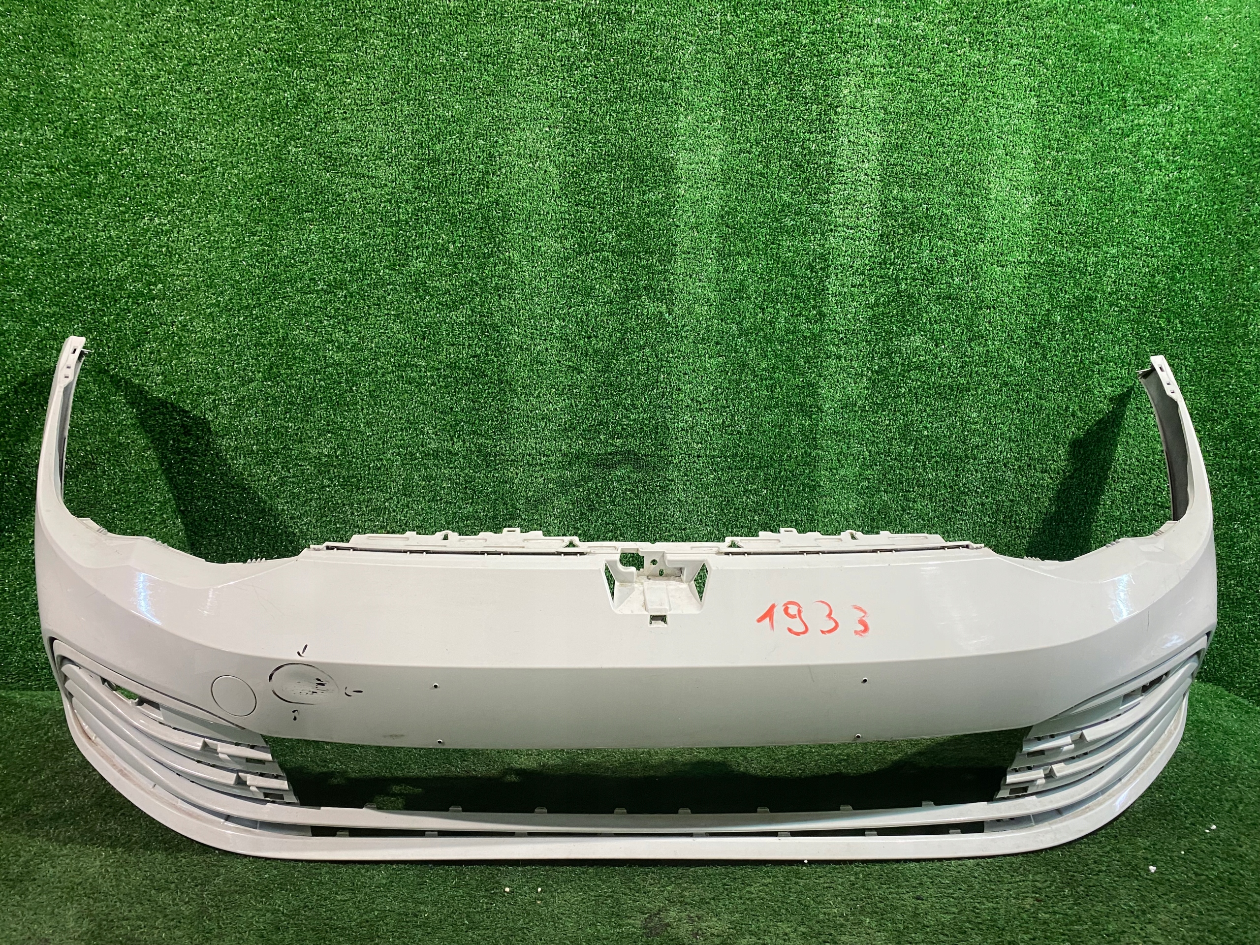 front bumper VW GOLF VIII