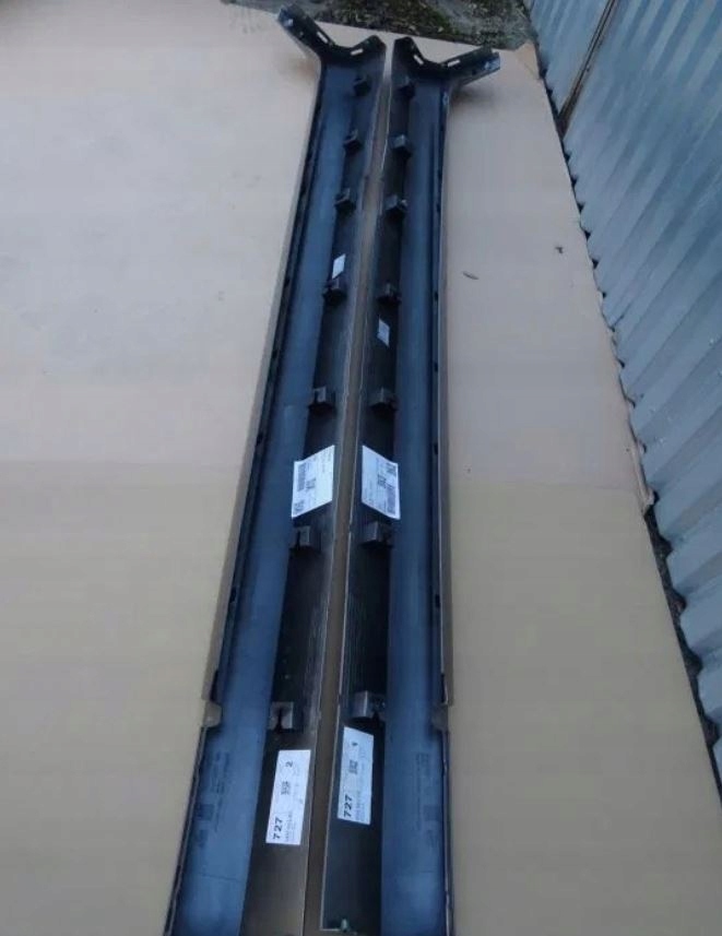 LISTWA PROGOWA PROG VOLVO V60 S60 PRAWY Kolor inny