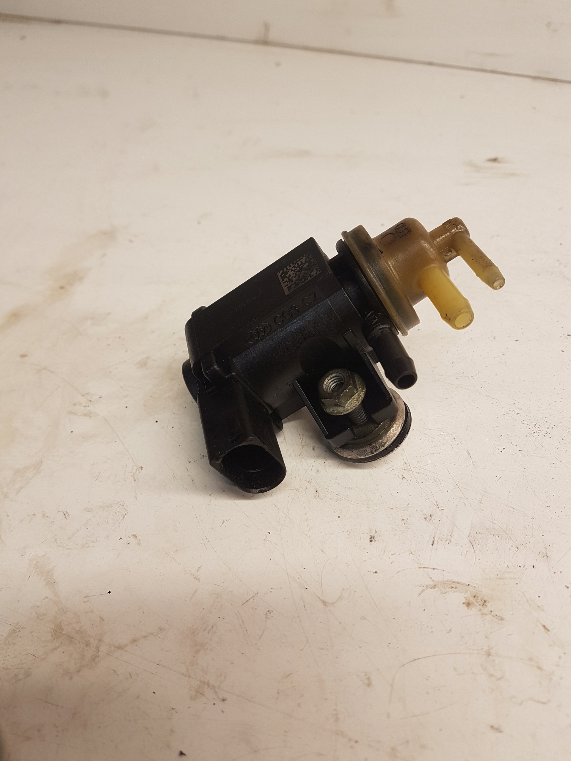 ZAWÓR PODCIŚNIENIA AUDI VW 1.6 1.9 2.0 1K0906627B