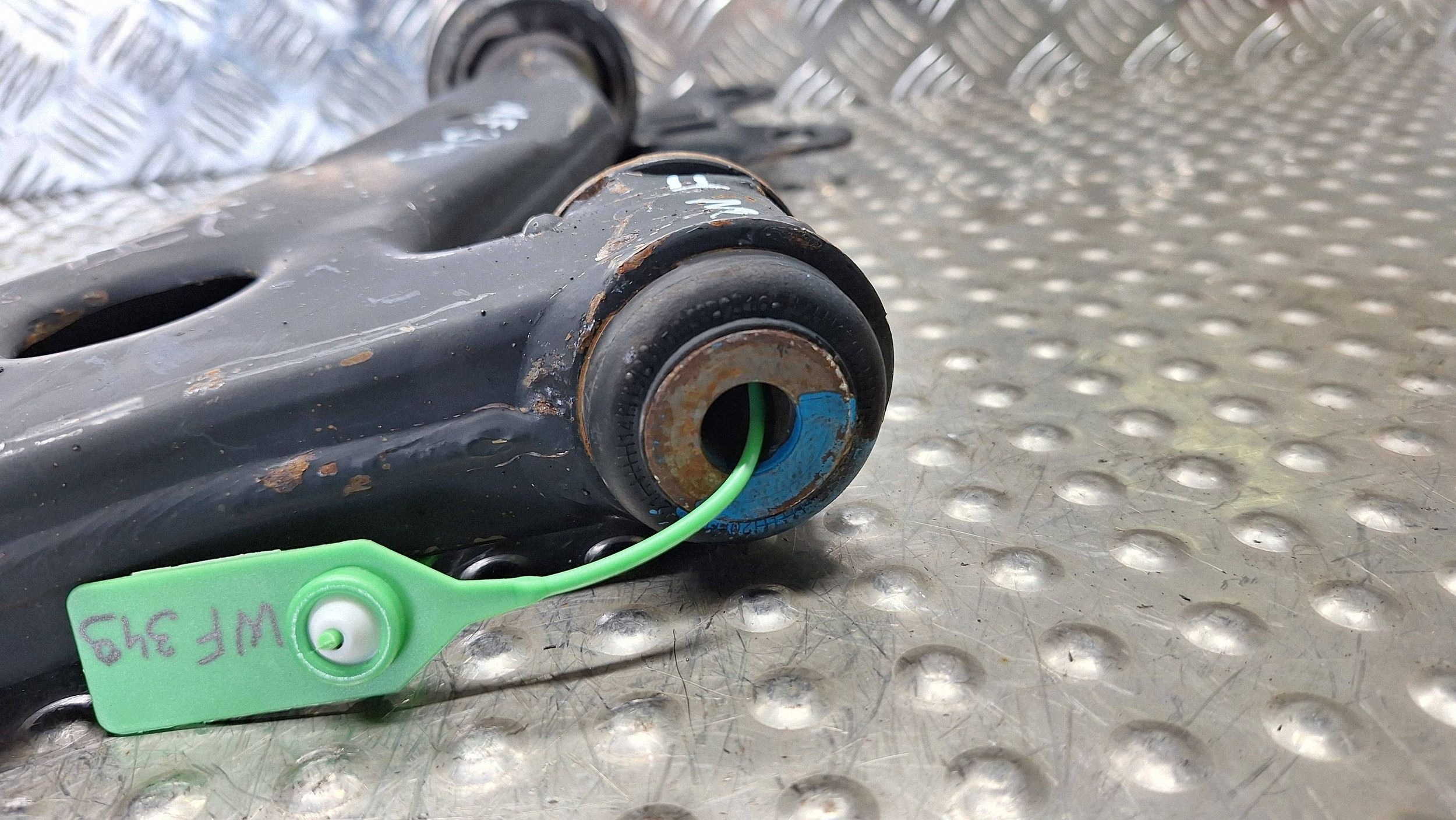 Querlenker rechts vorne BV61-3C339-AAA FORD FOCUS MK3 C-MAX MK2