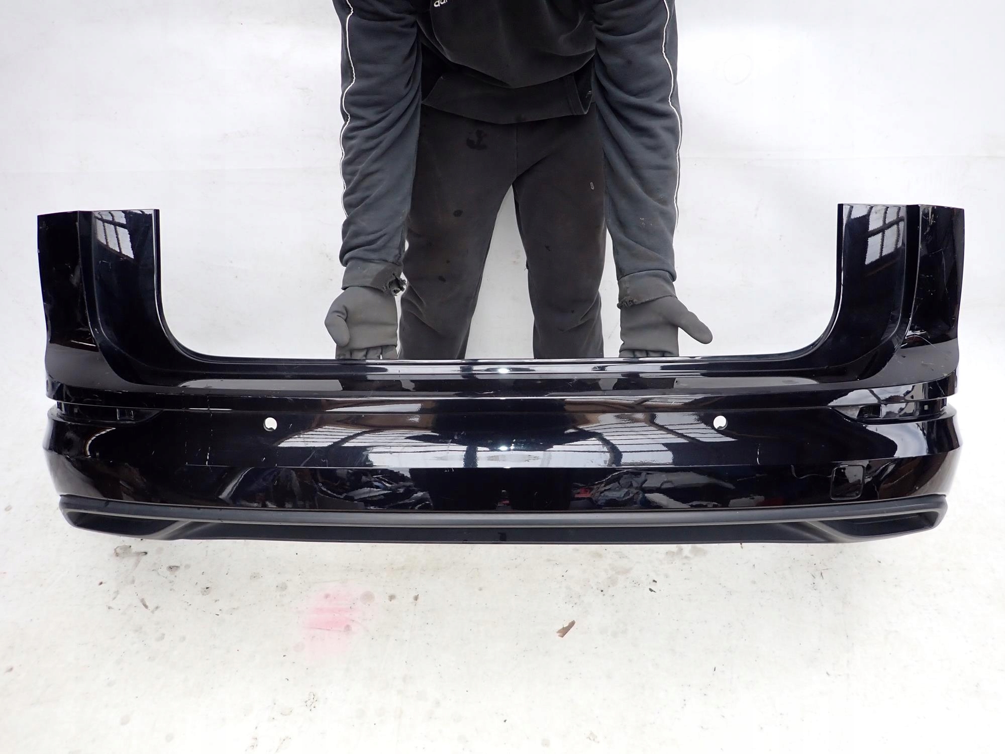 VW GOLF VIII 8 KOMBI 19-> bumper rear part rear PDC