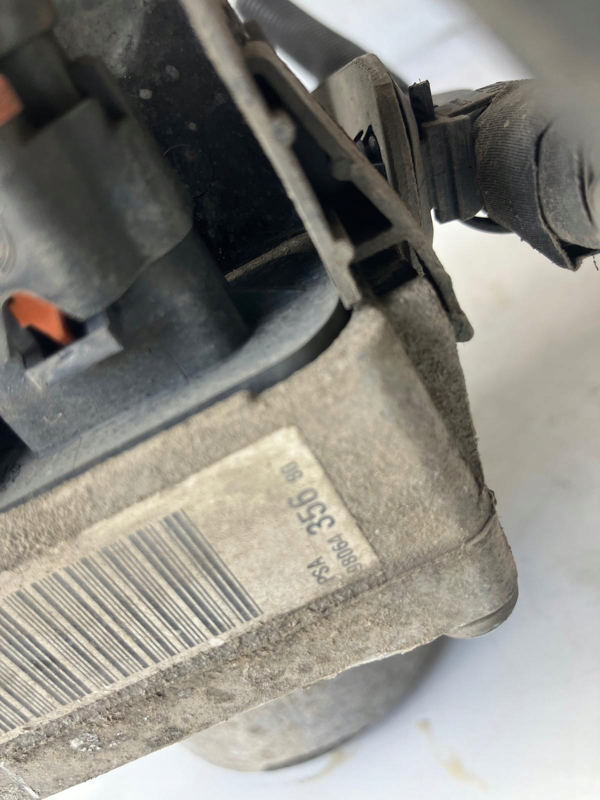Pompa servosterzo PEUGEOT 5008 3008 e LIFT 9806435680