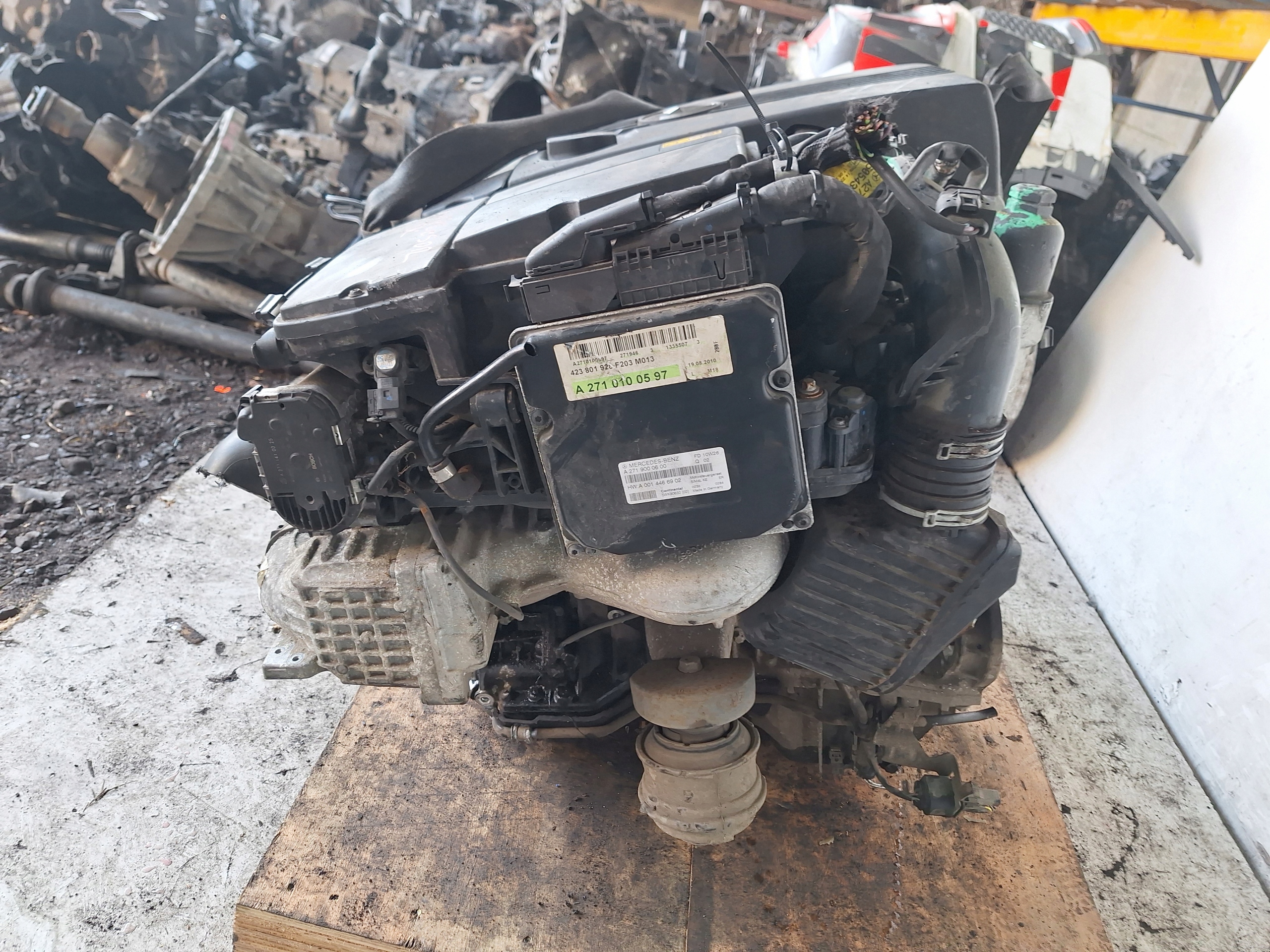 MERCEDES C-KLASA W203 E-KLASA W211 engine 1.8 compressor; 140KM 271946