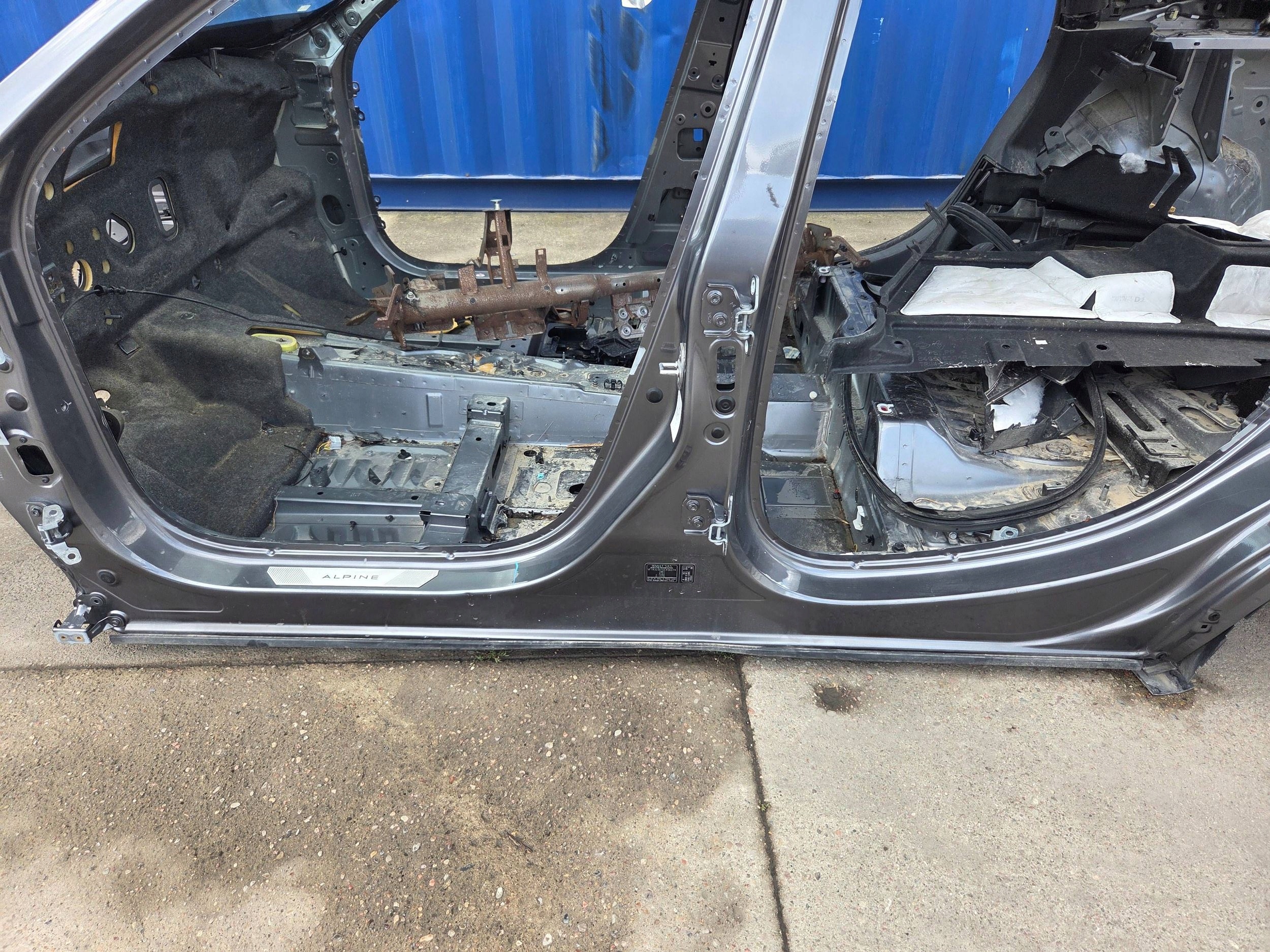 Renault Arkana threshold left or right , roof, quarter rear front