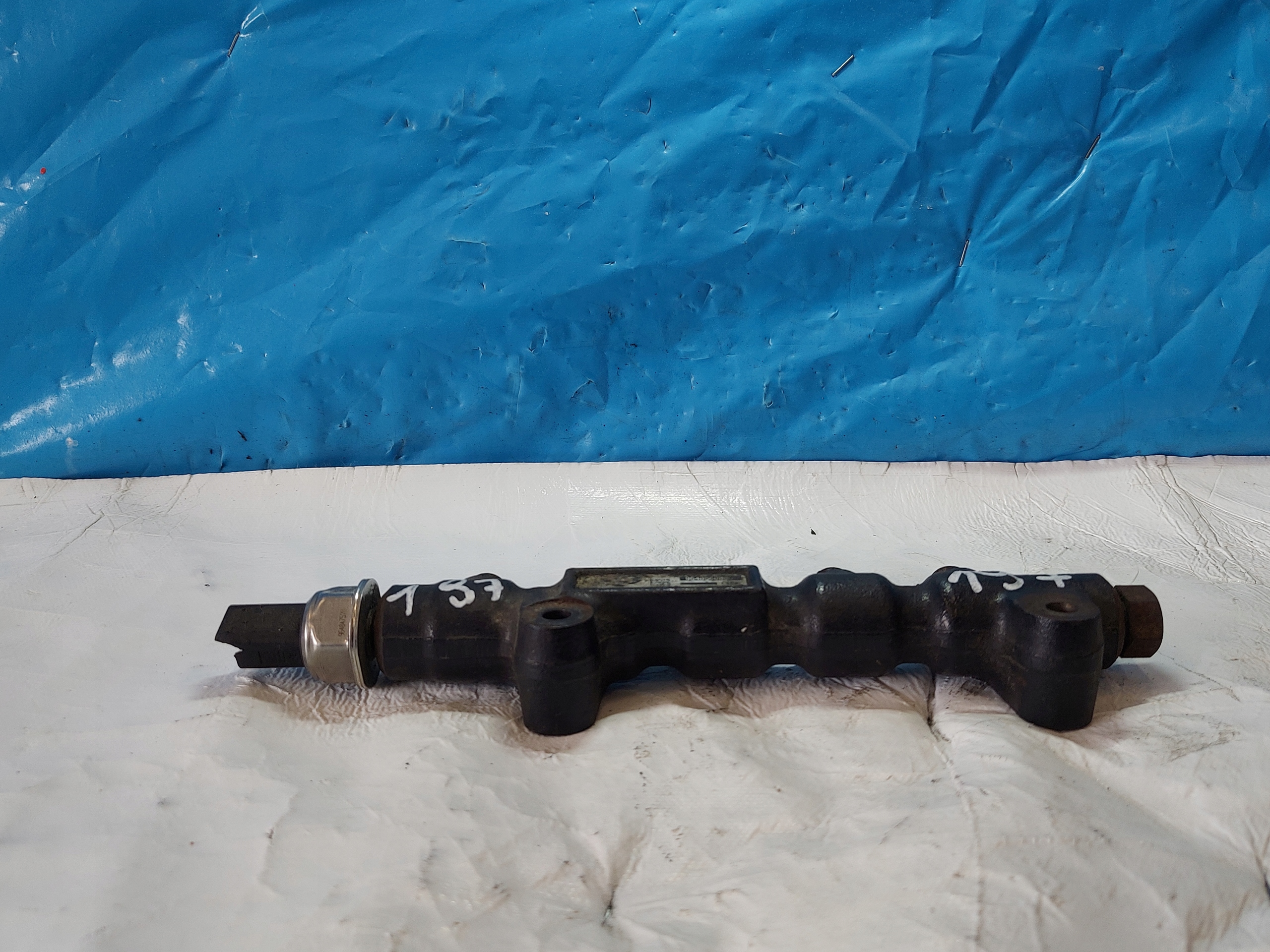 Rampe injection MAZDA 3 1.6 TD 9648475280