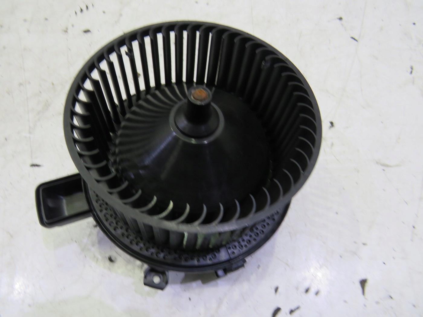 WENTYLATOR DMUCHAWA OPEL ASTRA K V