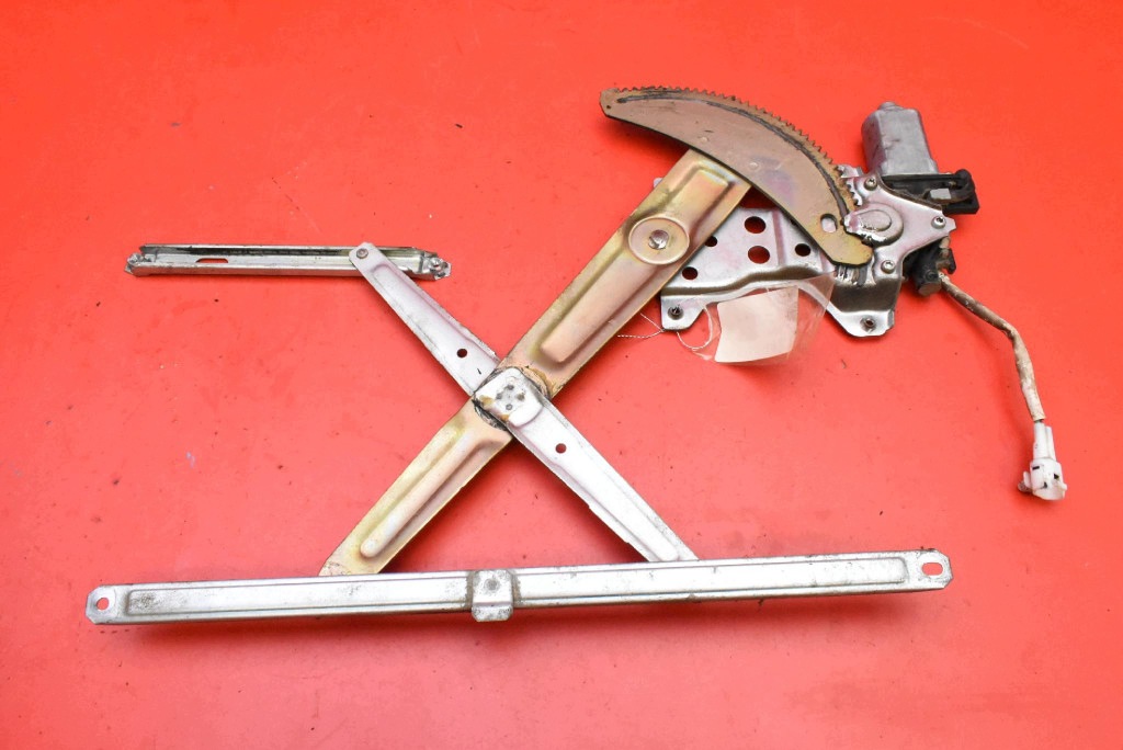window regulator left front EU 83460-81A10 SUZUKI JIMNY 3 III 98-05