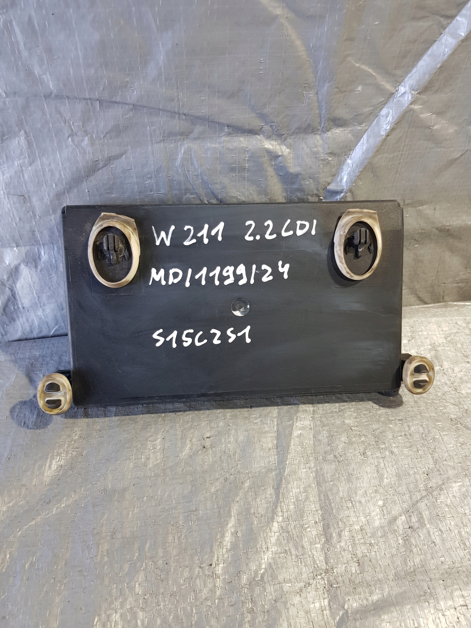 Mercedes-Benz W211 module door right front OE 2118208485