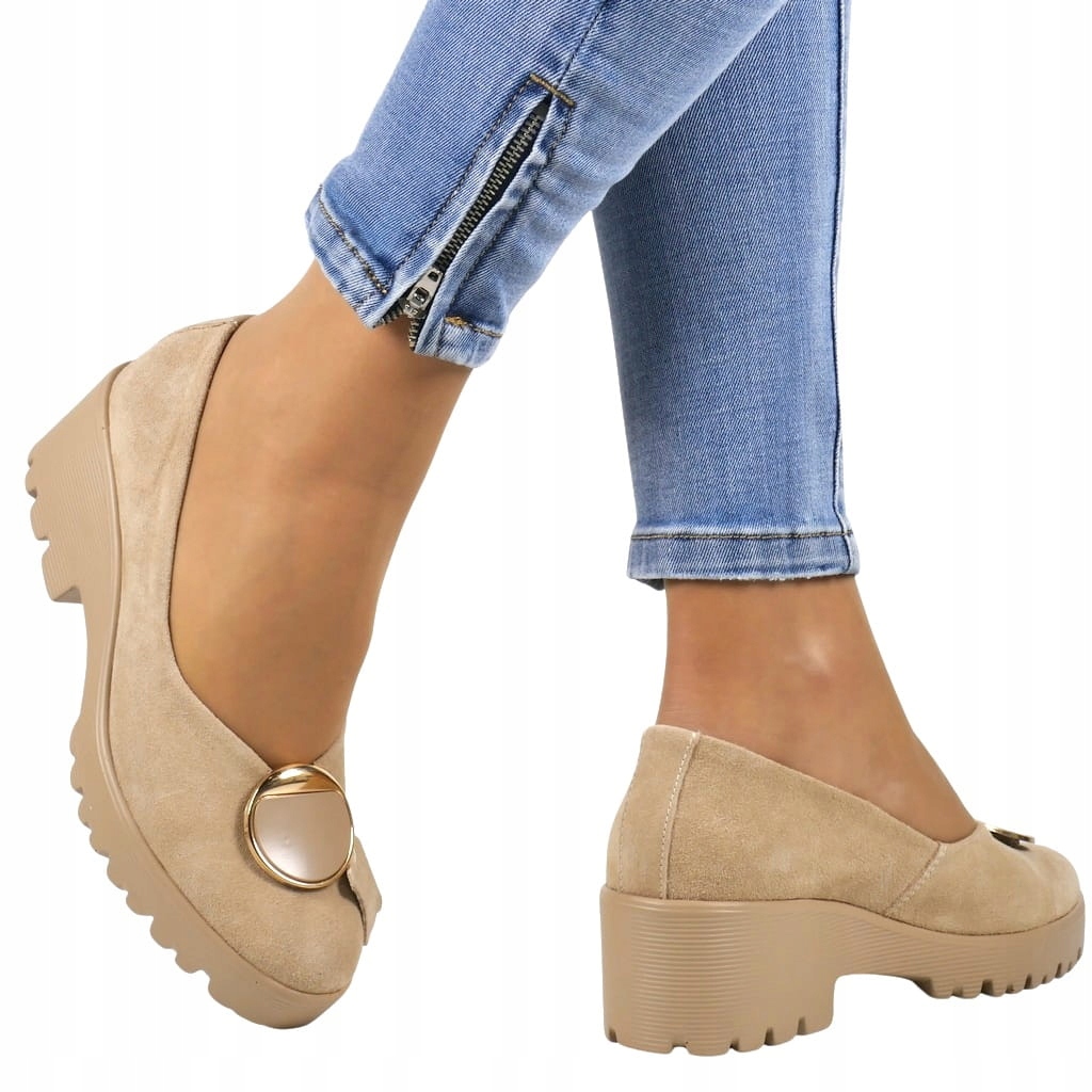 ELEGANCKIE PÓŁBUTY DAMSKIE BUTY NA KOTURNIE SKÓRA BEŻOWE ZAMSZOWE MODNE Kod producenta 4569 BEŻOWE